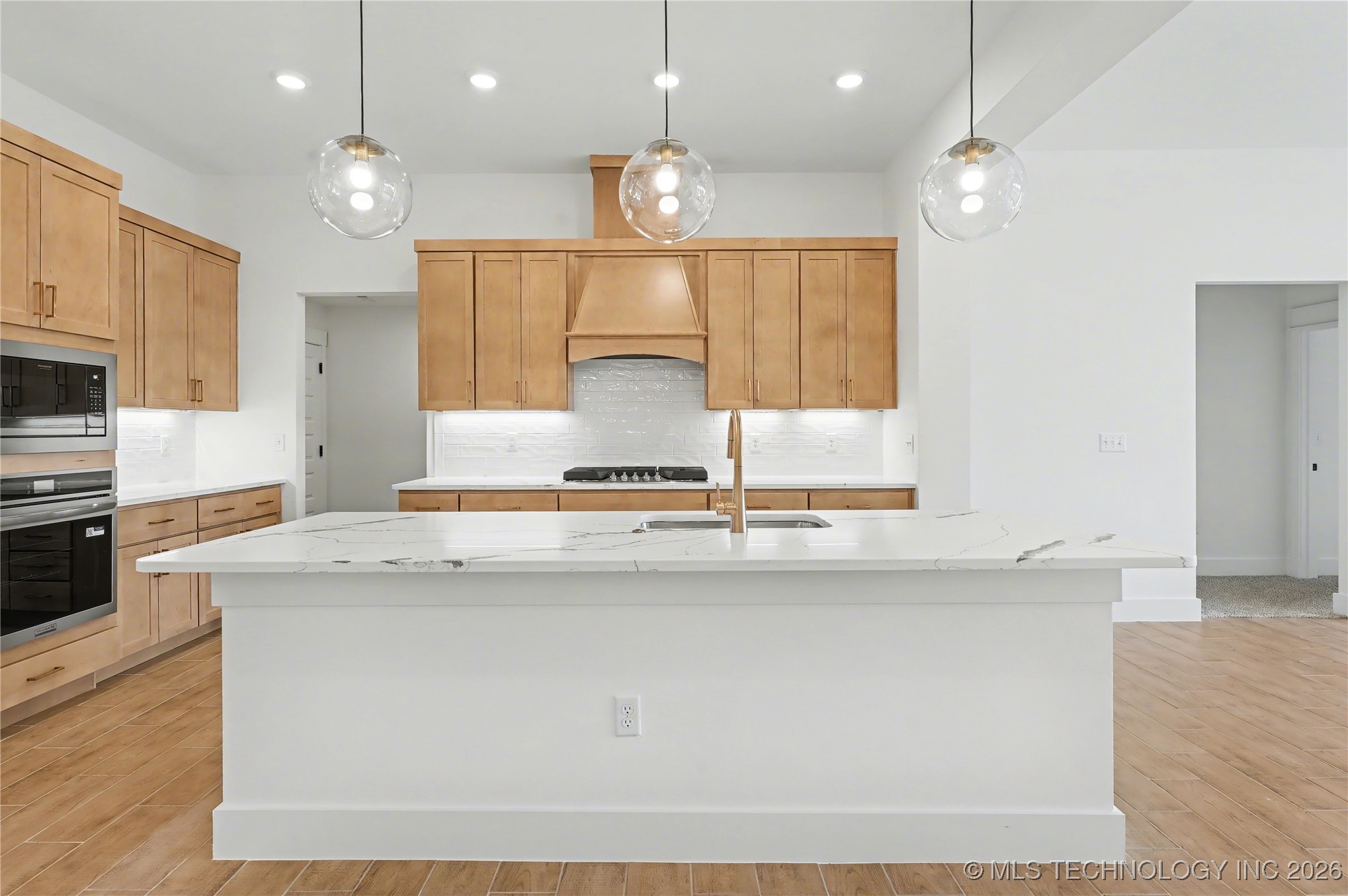 2104 E 128th Place S Property Photo 8