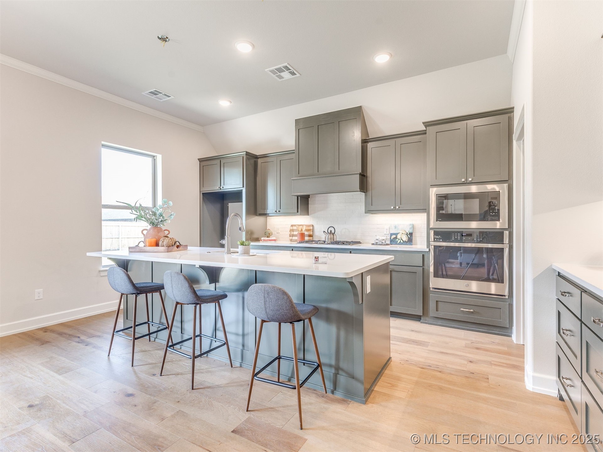 7117 E Queens Street Property Photo 12