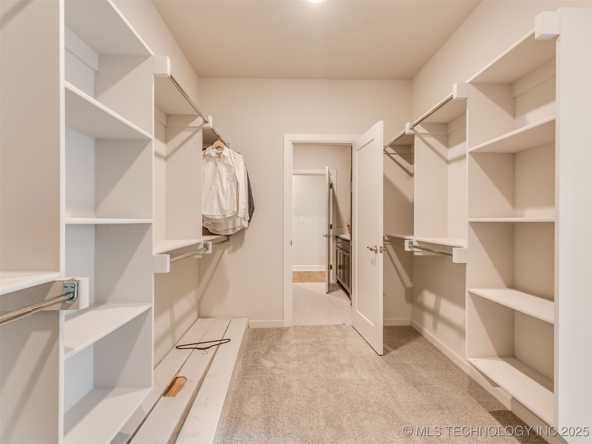 7117 E Queens Street Property Photo 24