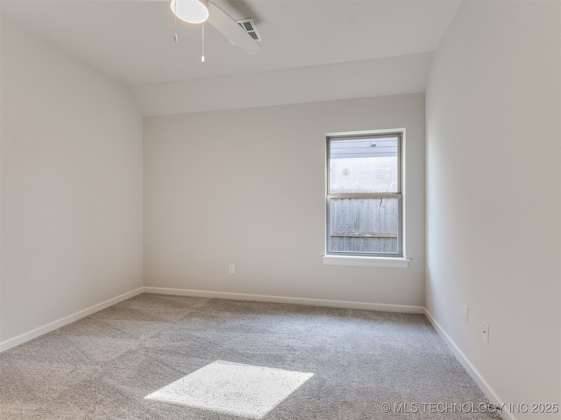 7117 E Queens Street Property Photo 25