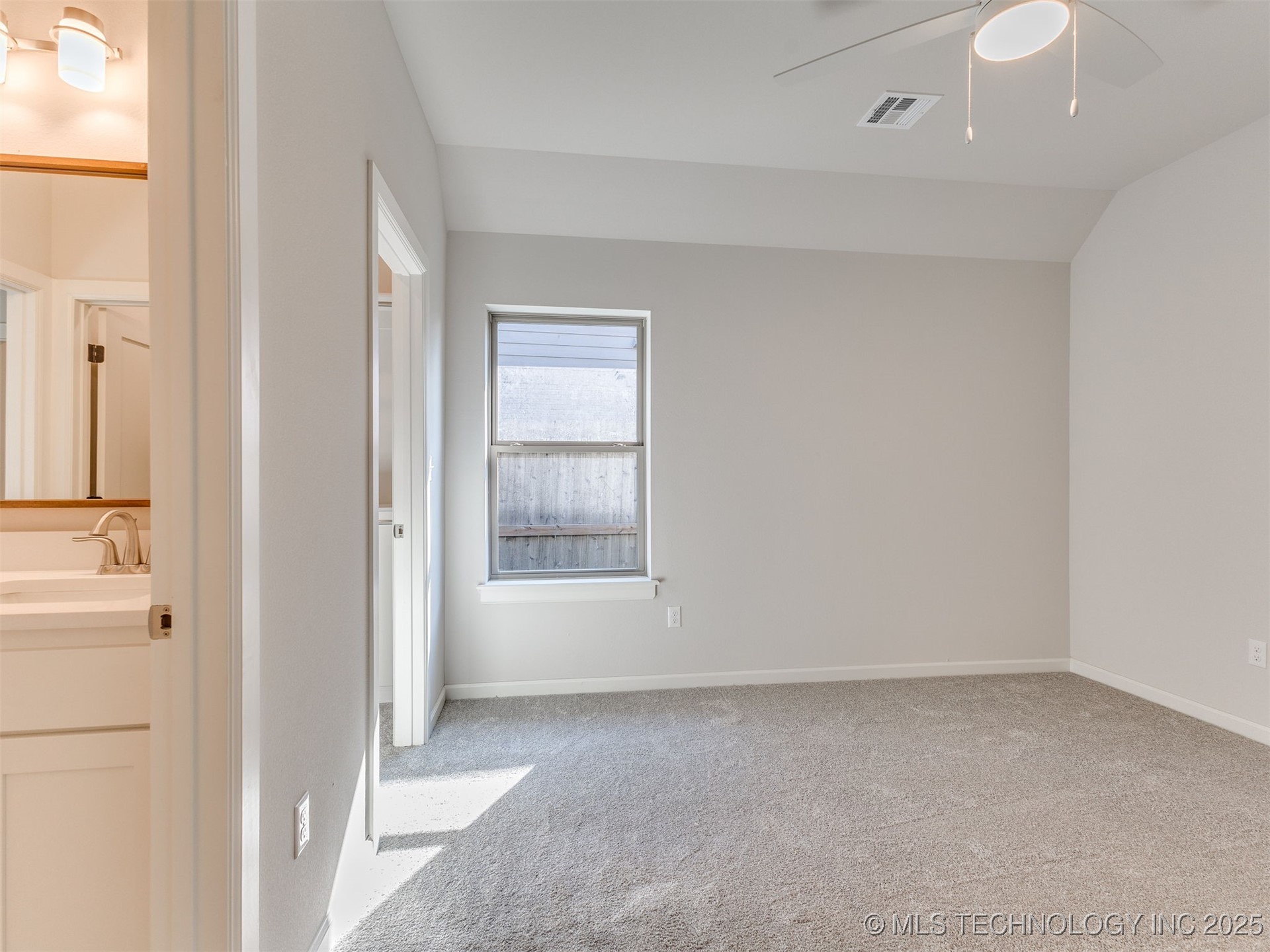 7117 E Queens Street Property Photo 28