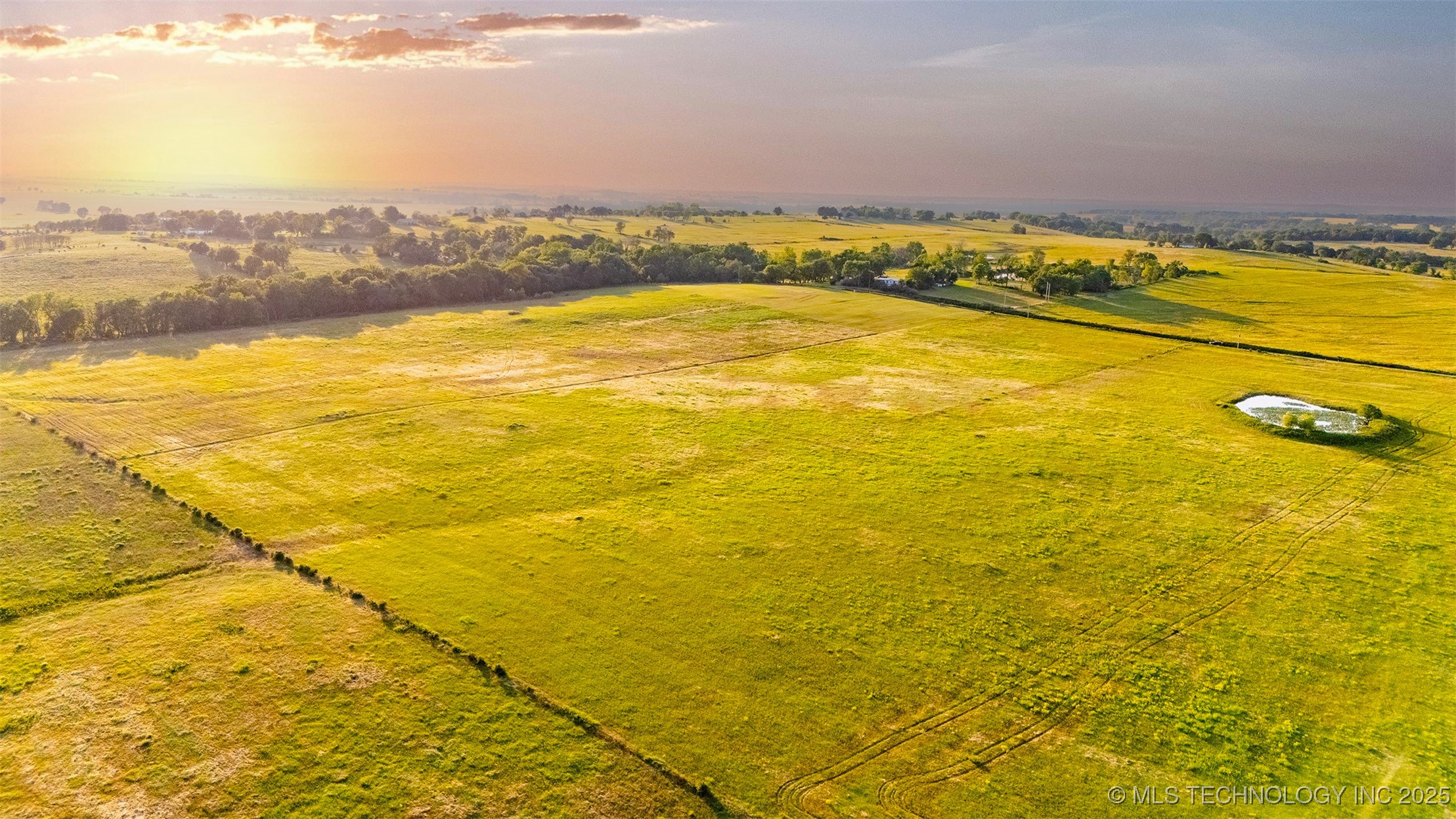 6 E 260 Road Property Photo 3