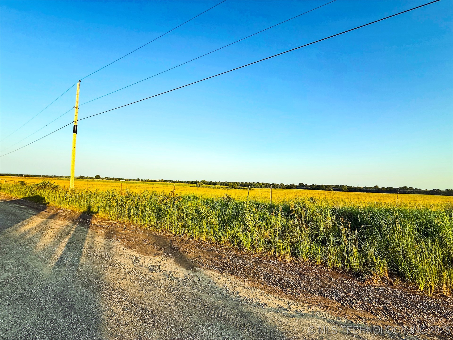 6 E 260 Road Property Photo 9