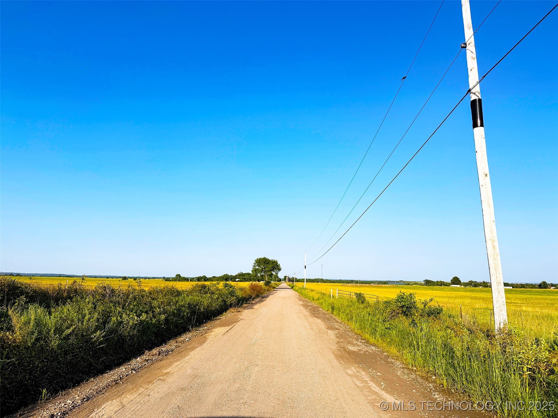 6 E 260 Road Property Photo 10