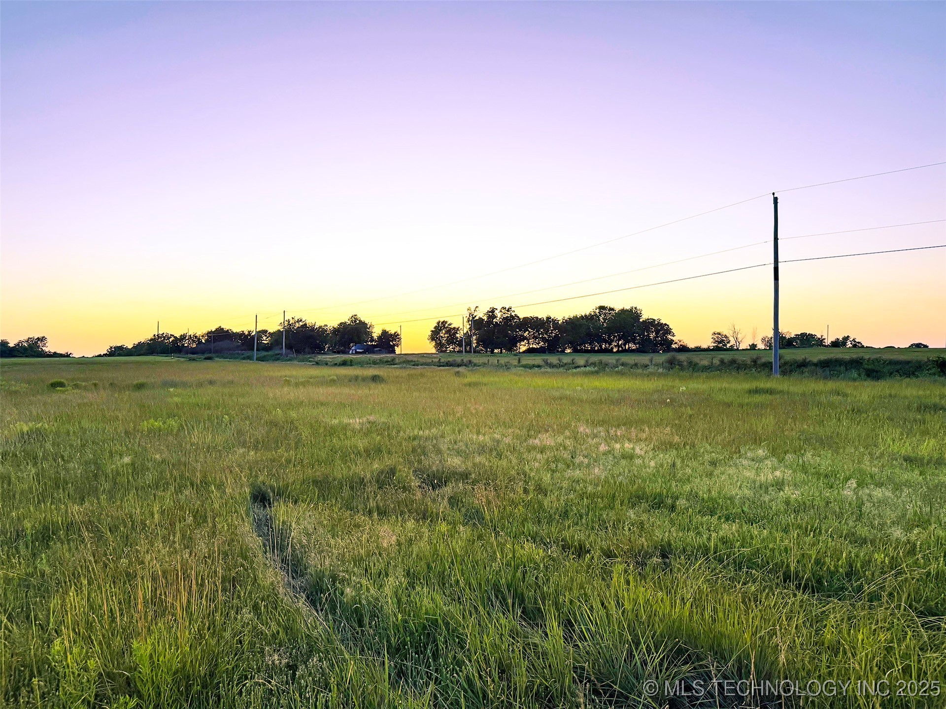 6 E 260 Road Property Photo 16