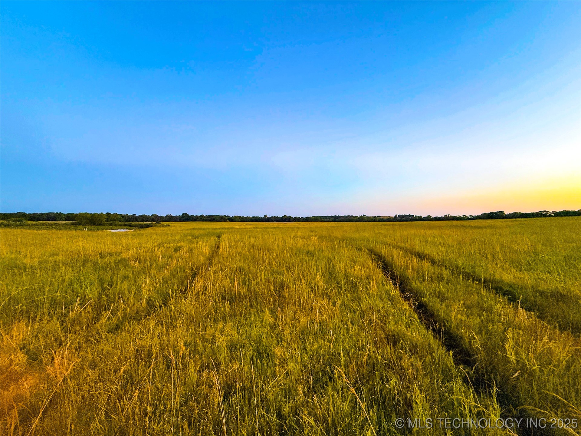 6 E 260 Road Property Photo 18