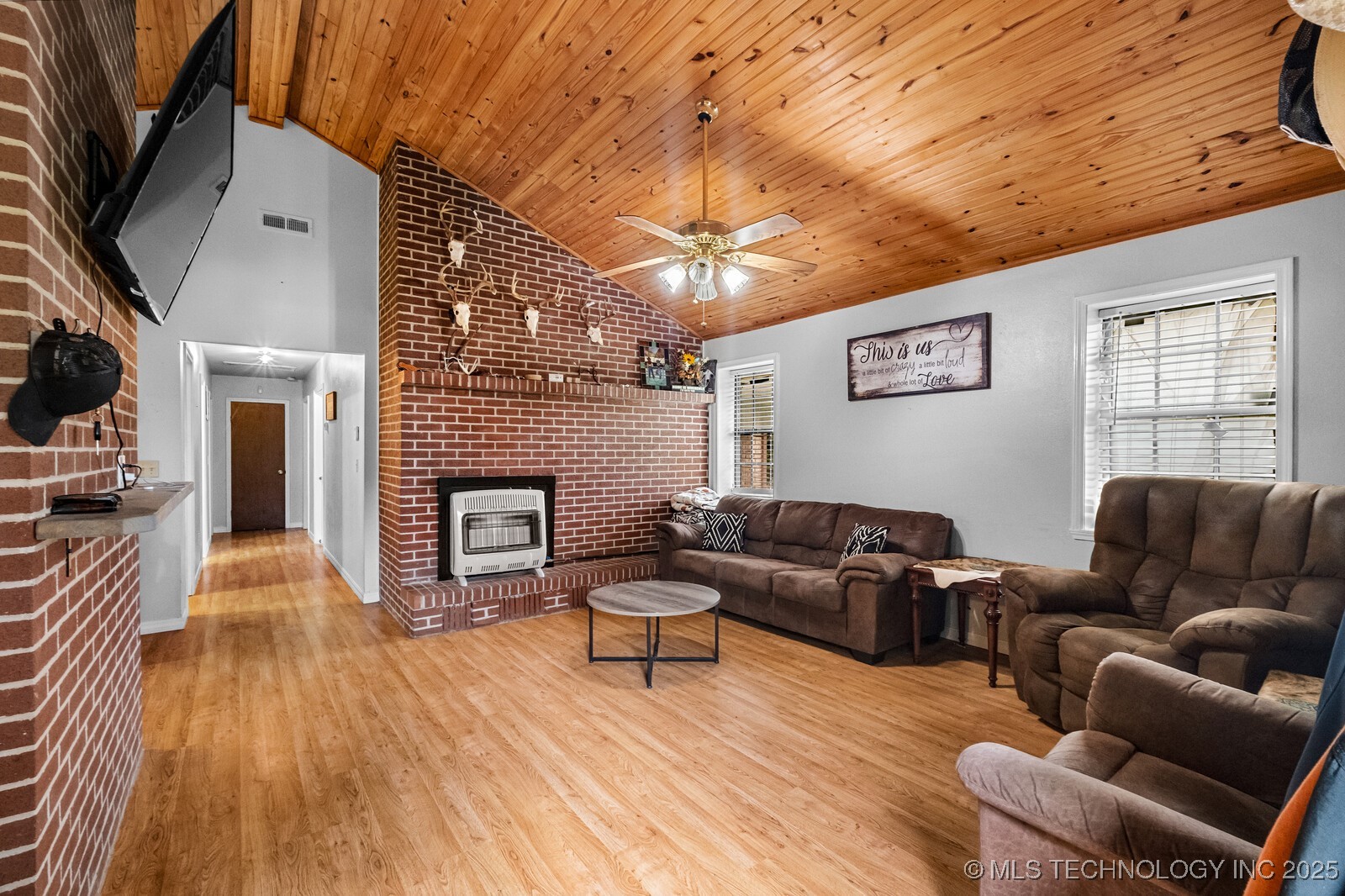 63155 S 4700 Property Photo 6