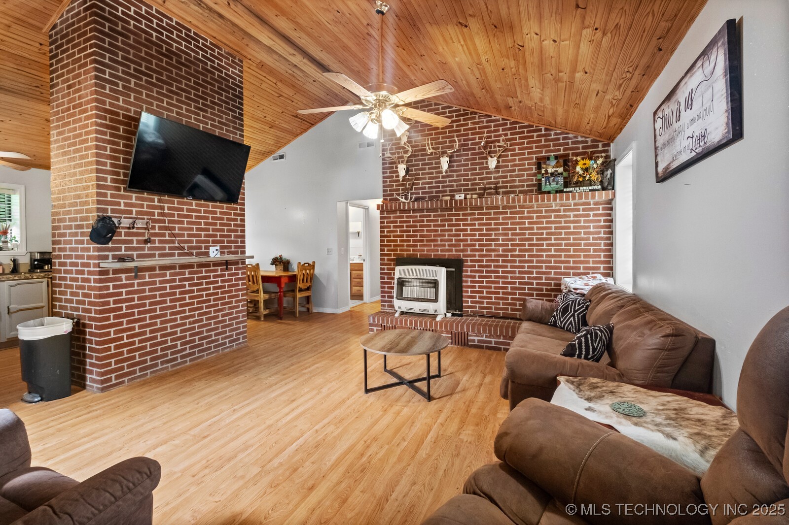 63155 S 4700 Property Photo 7