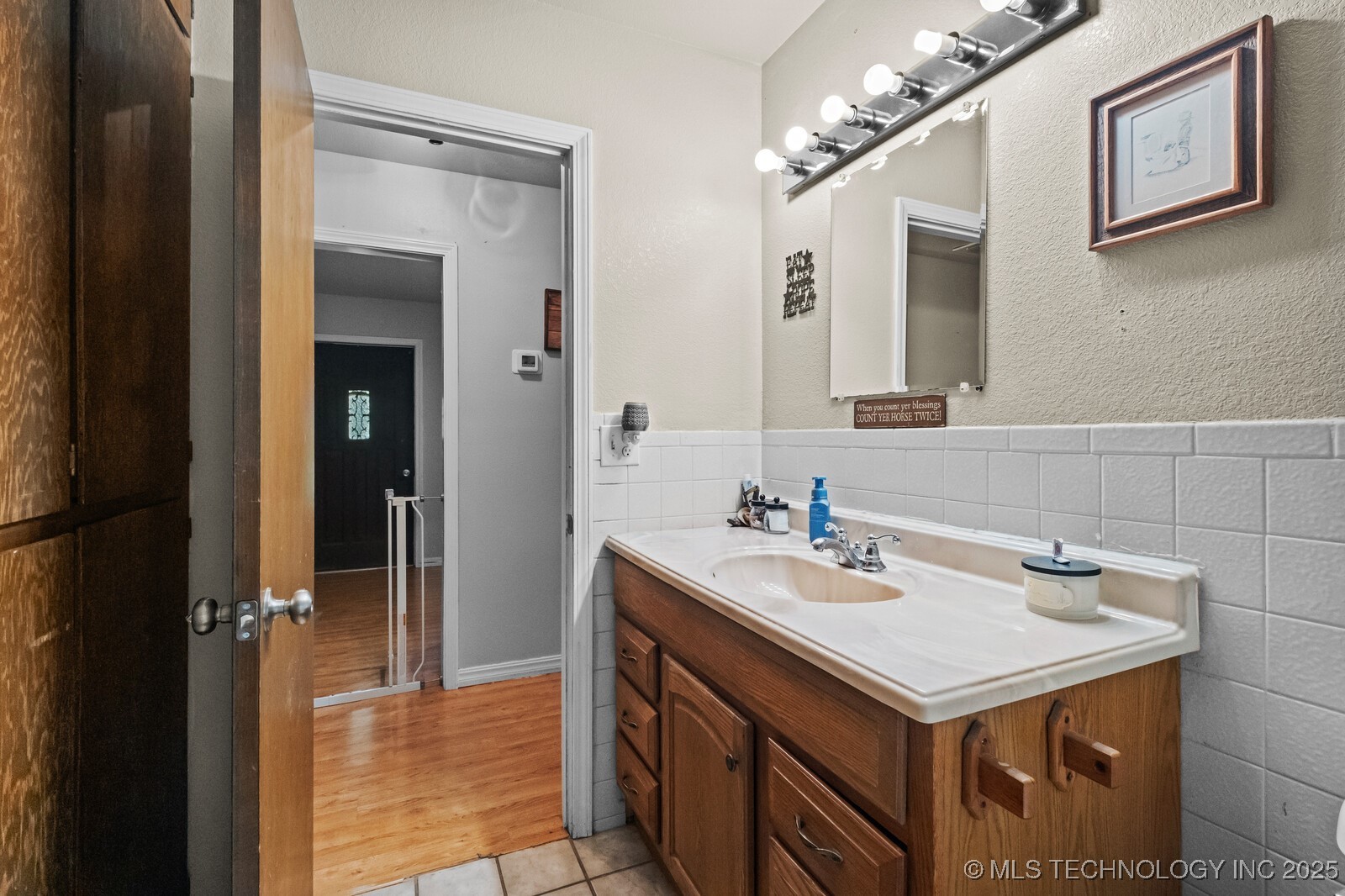 63155 S 4700 Property Photo 17