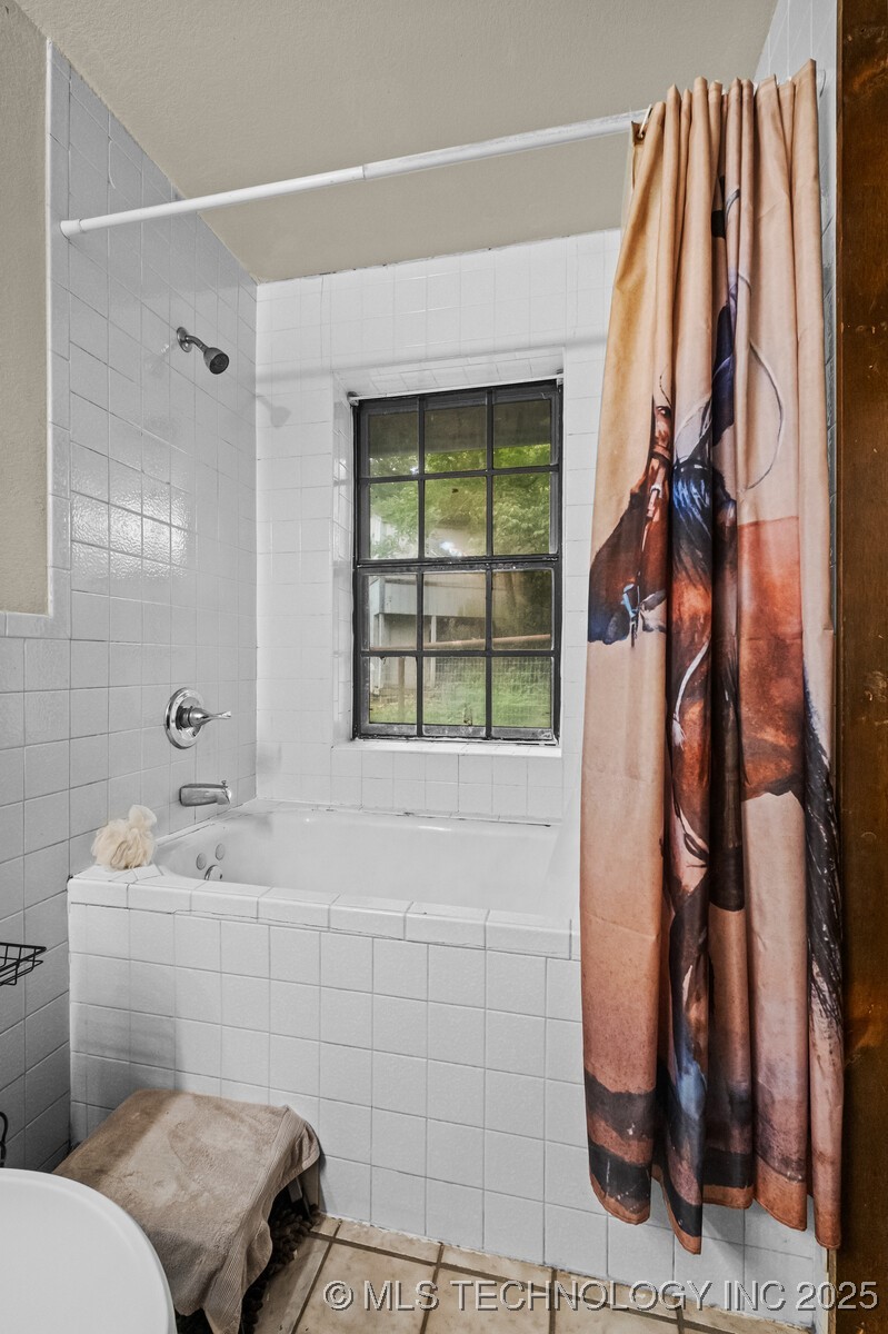 63155 S 4700 Property Photo 18