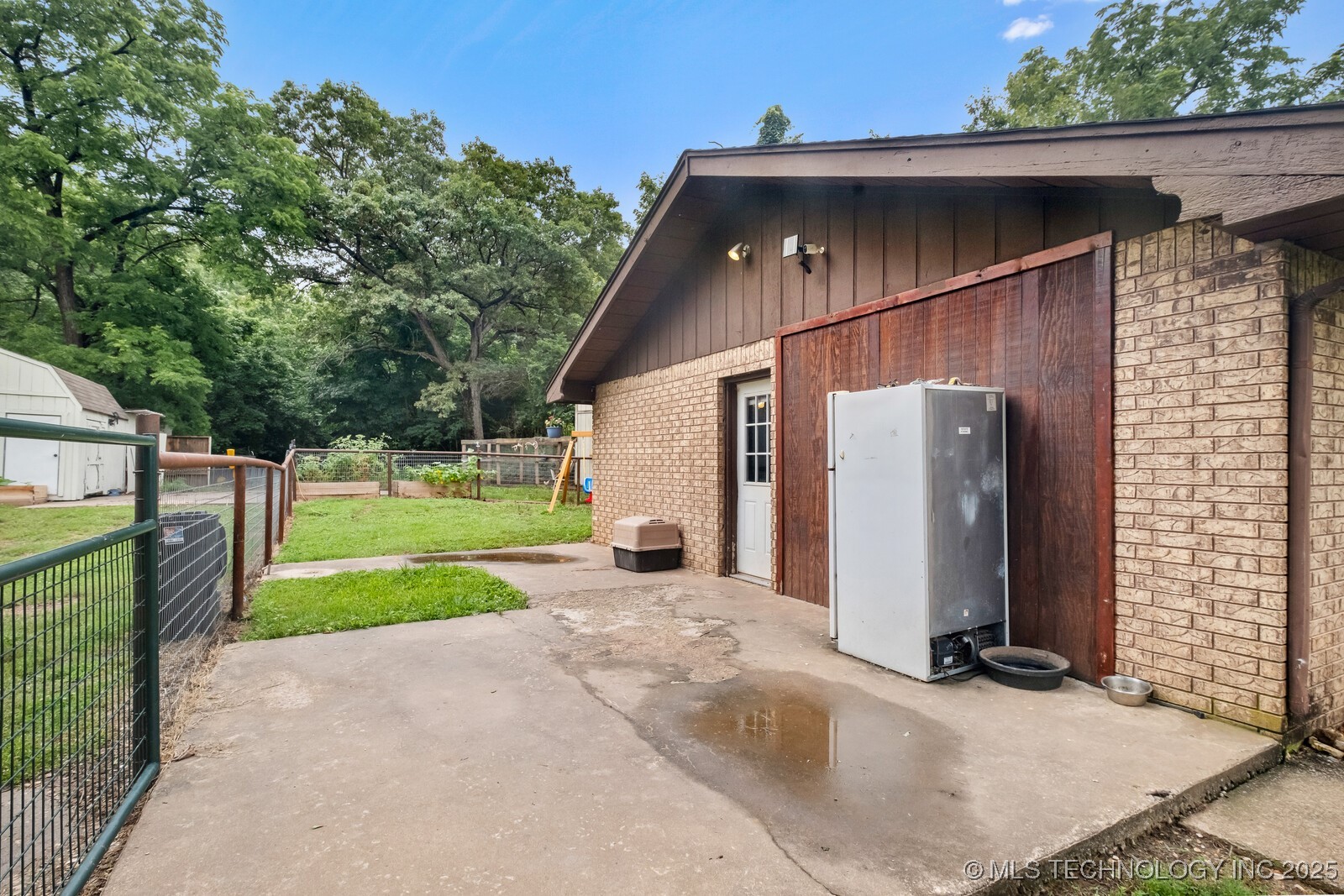 63155 S 4700 Property Photo 21