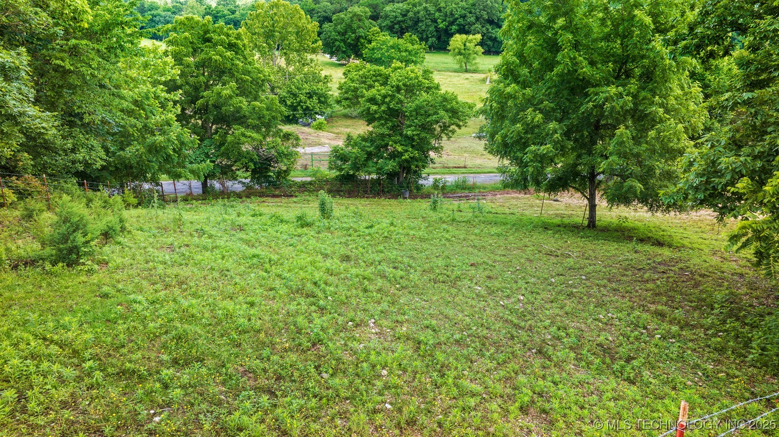 63155 S 4700 Property Photo 25