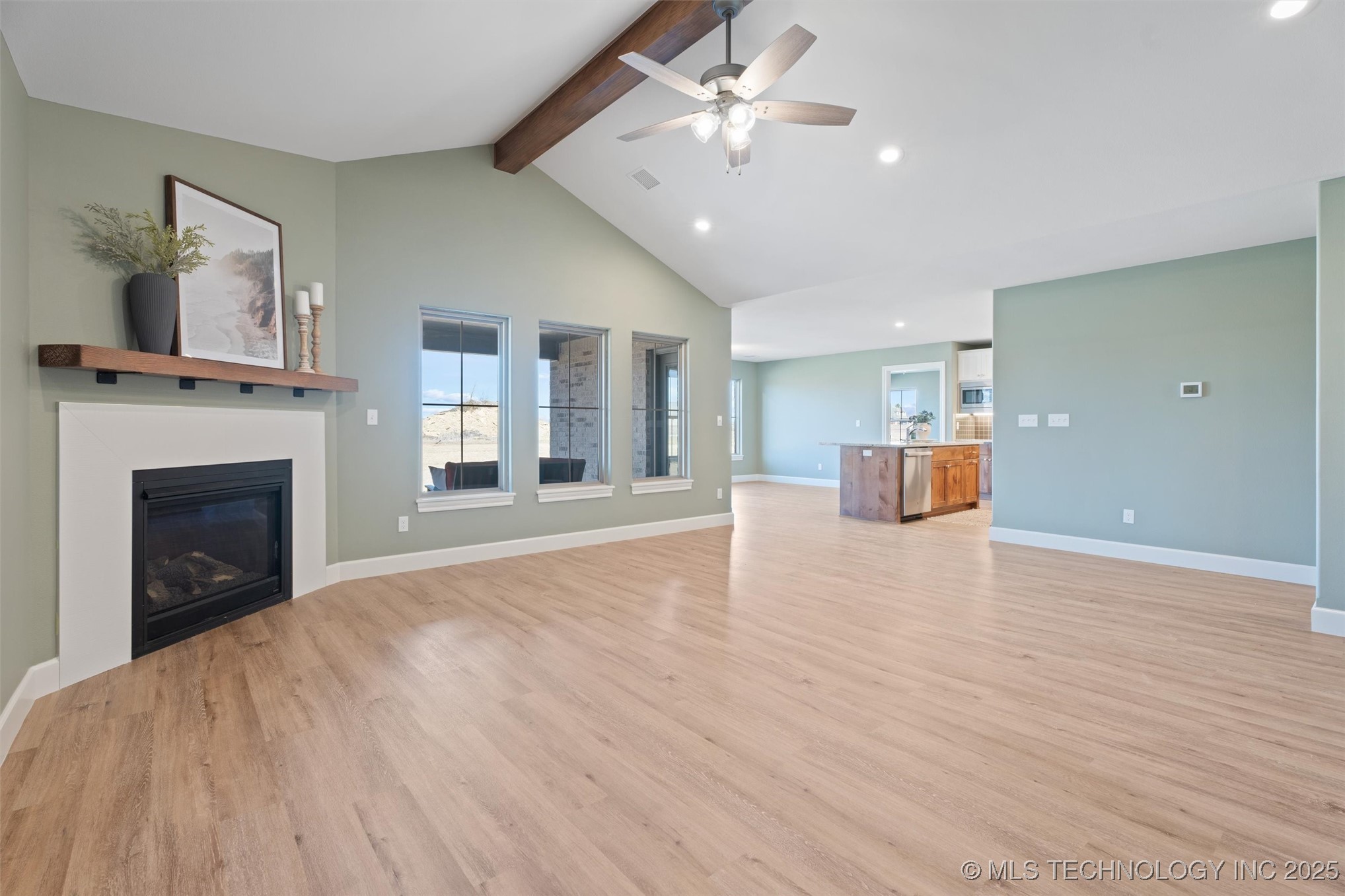 5822 Coldspring Lane Property Photo 9