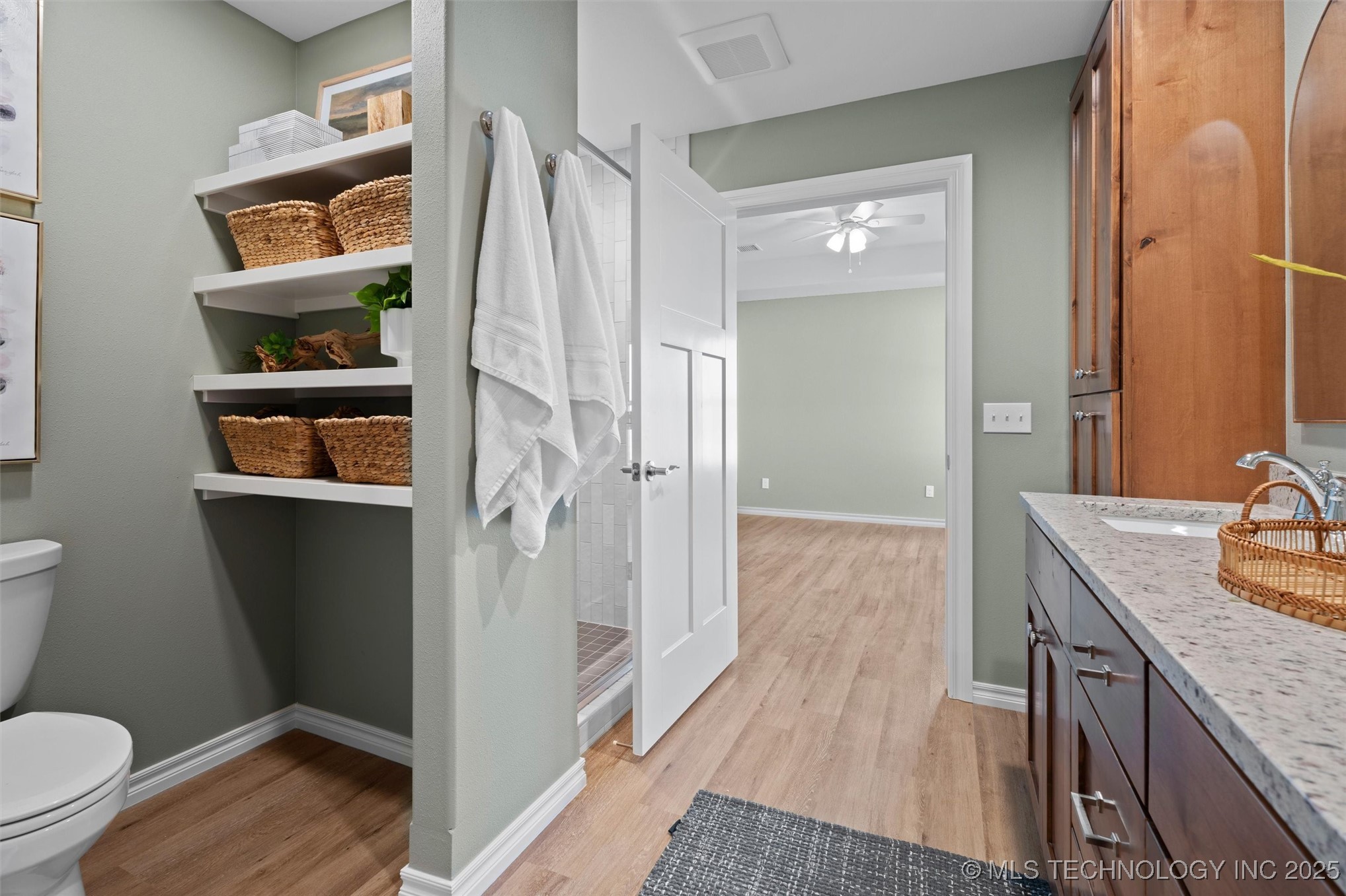 5822 Coldspring Lane Property Photo 36