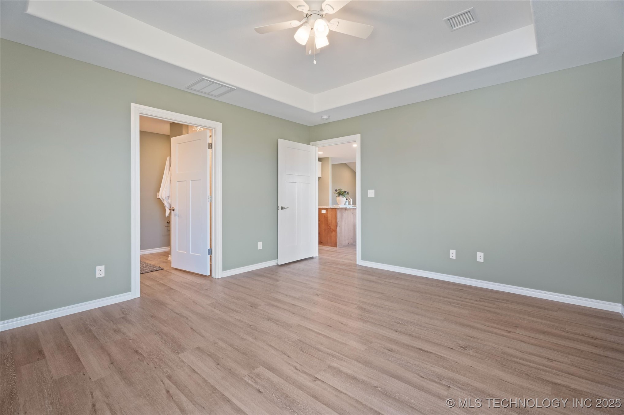 5822 Coldspring Lane Property Photo 43