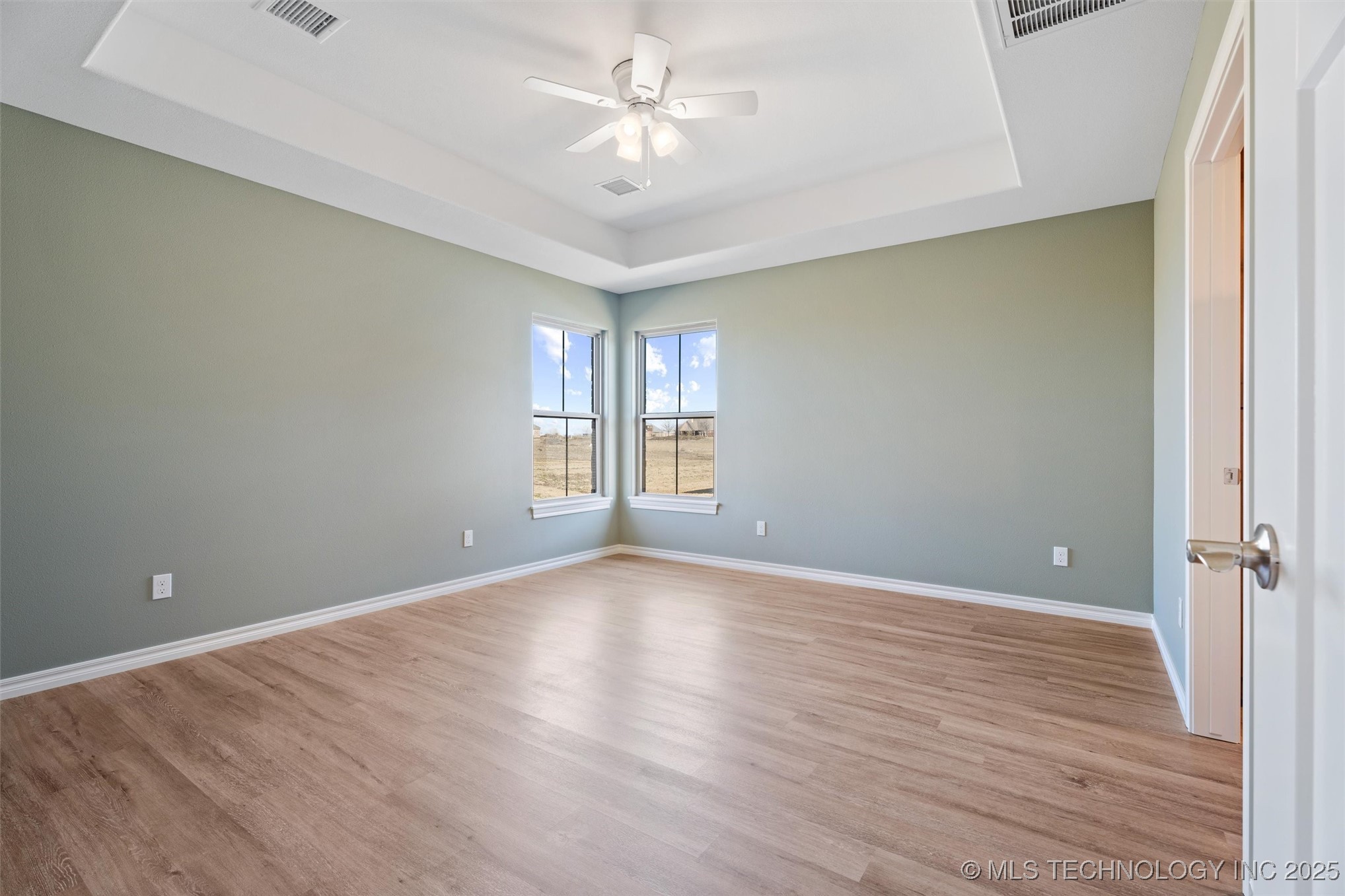 5822 Coldspring Lane Property Photo 45