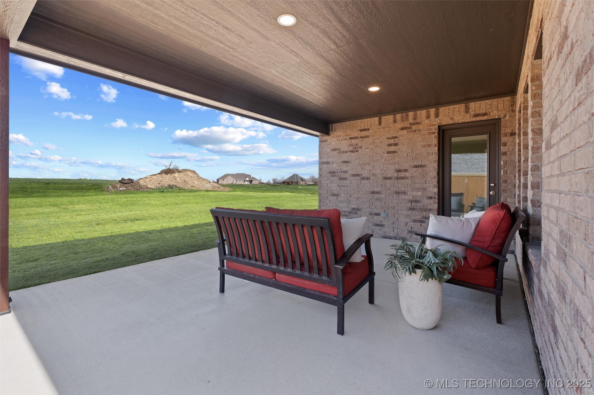 5822 Coldspring Lane Property Photo 47