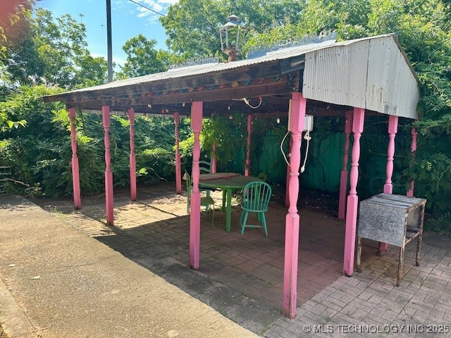 3218 W Broadway Street Property Photo 18