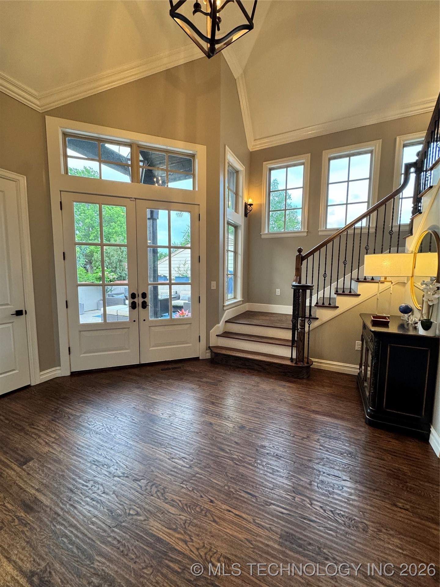 2920 E 27th Place Property Photo 10