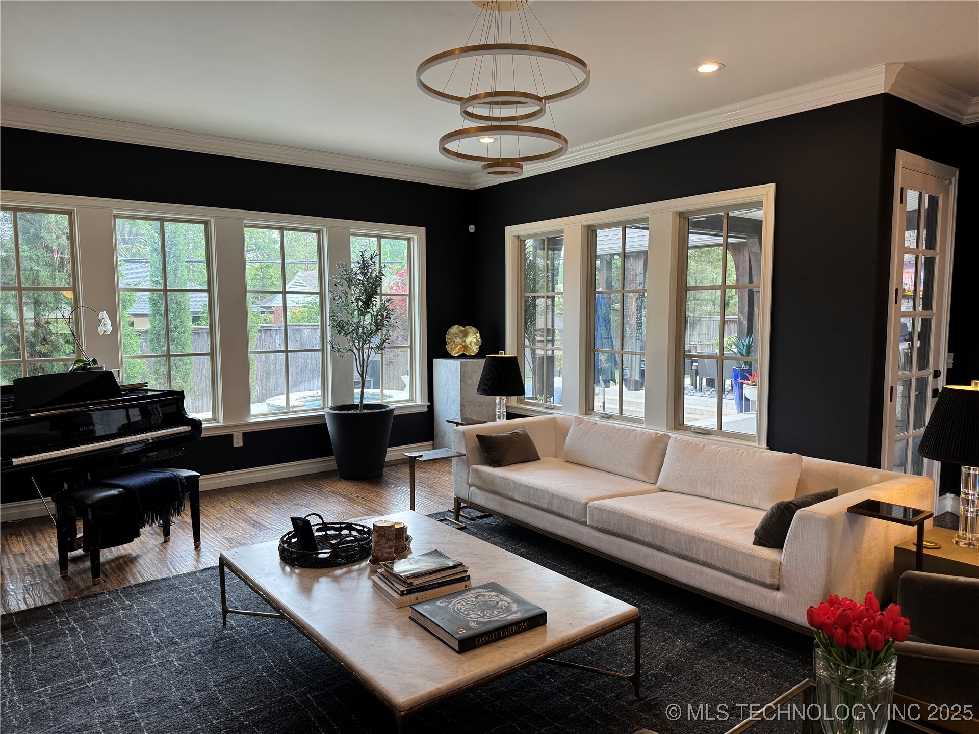 2920 E 27th Place Property Photo 21