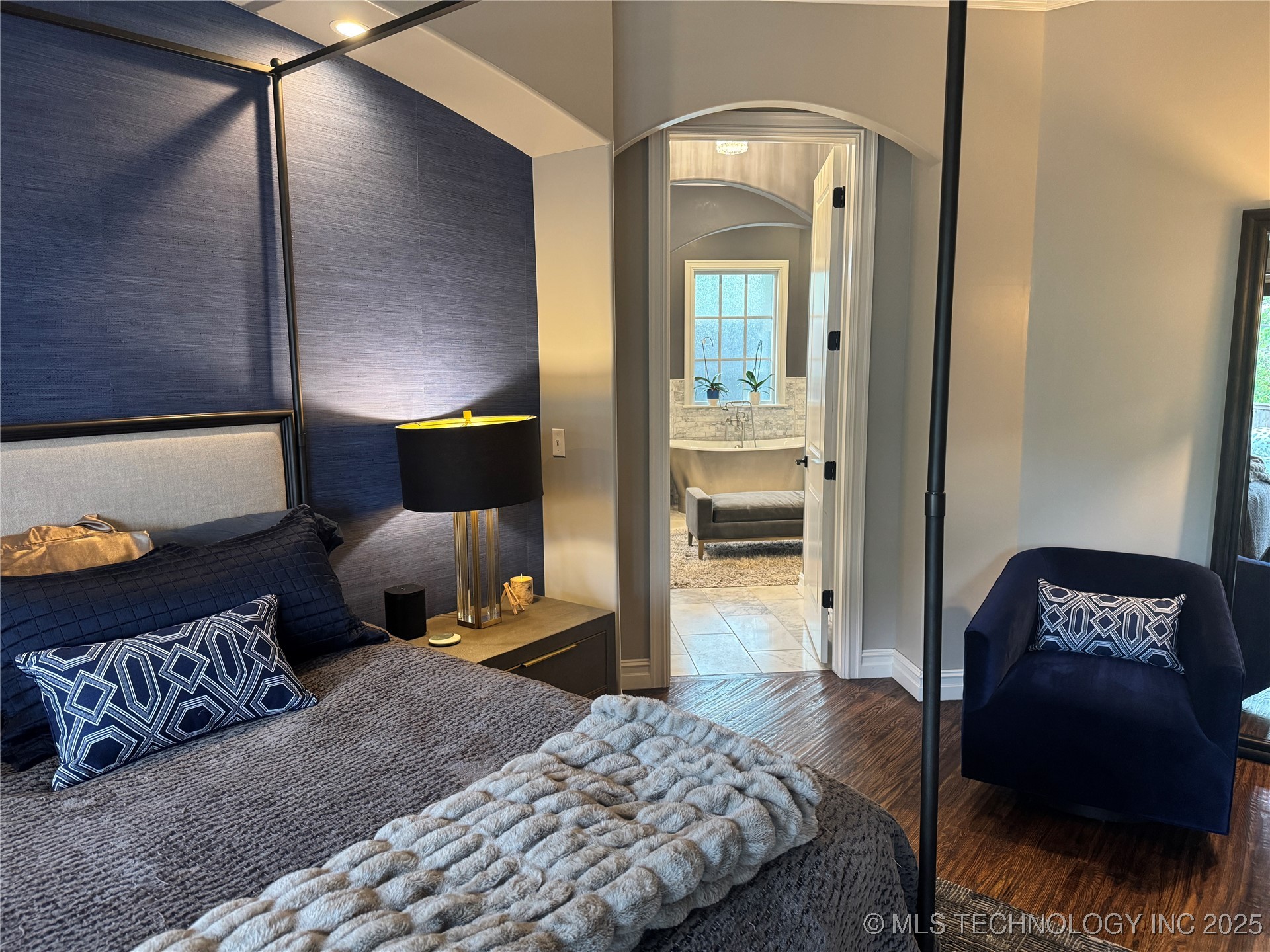 2920 E 27th Place Property Photo 30