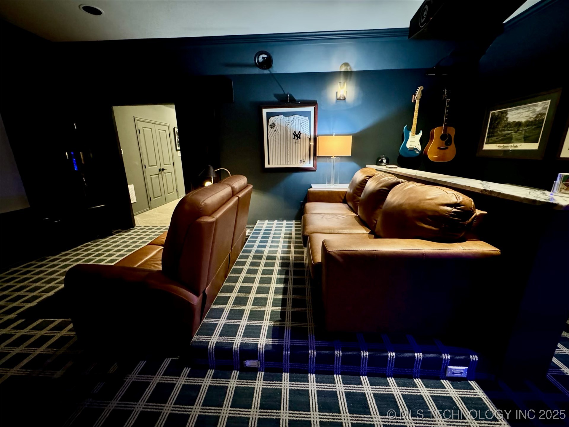 2920 E 27th Place Property Photo 40