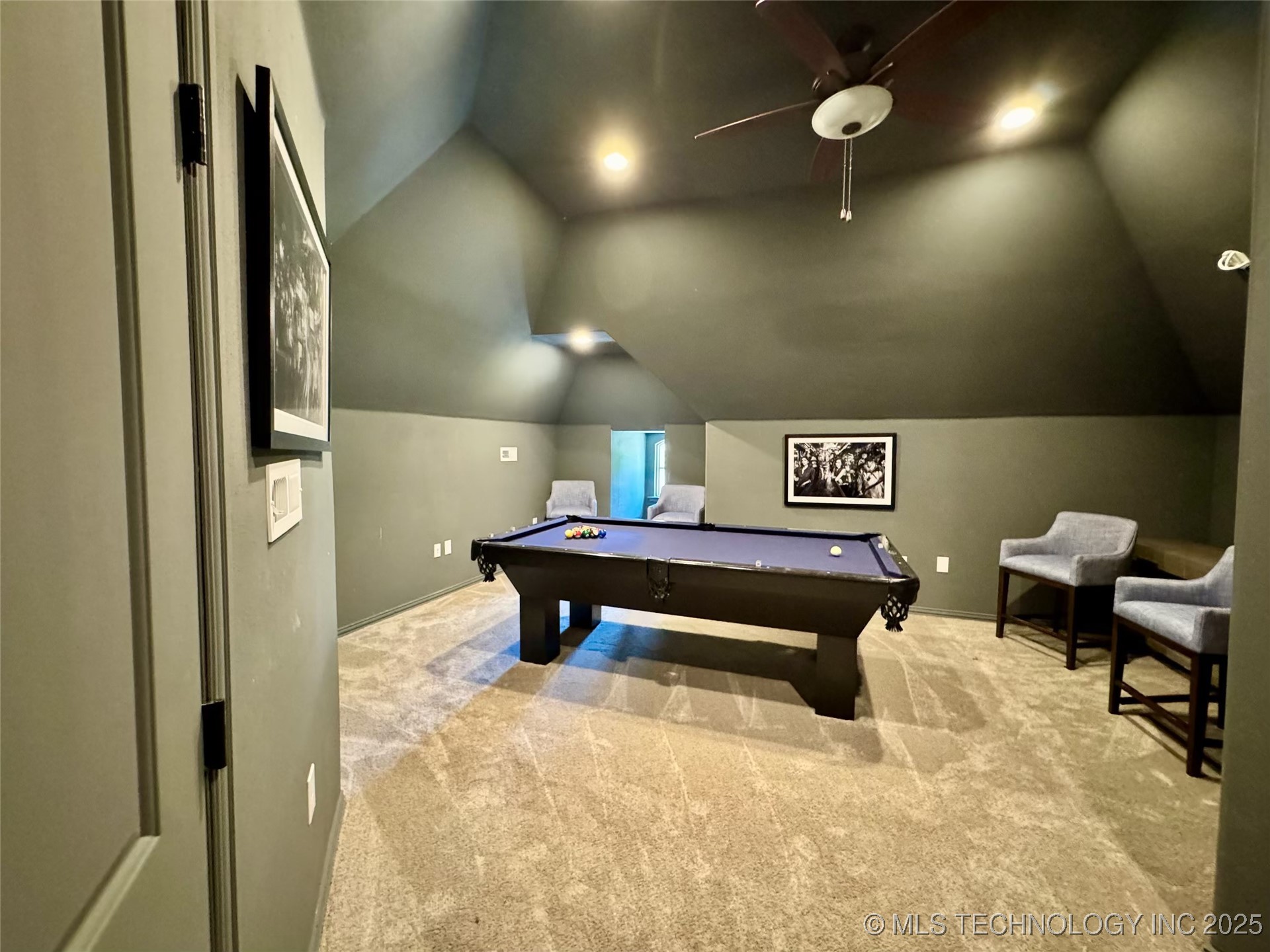 2920 E 27th Place Property Photo 44