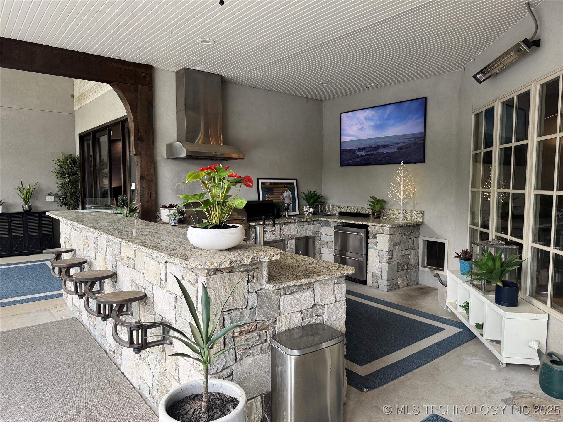 2920 E 27th Place Property Photo 49