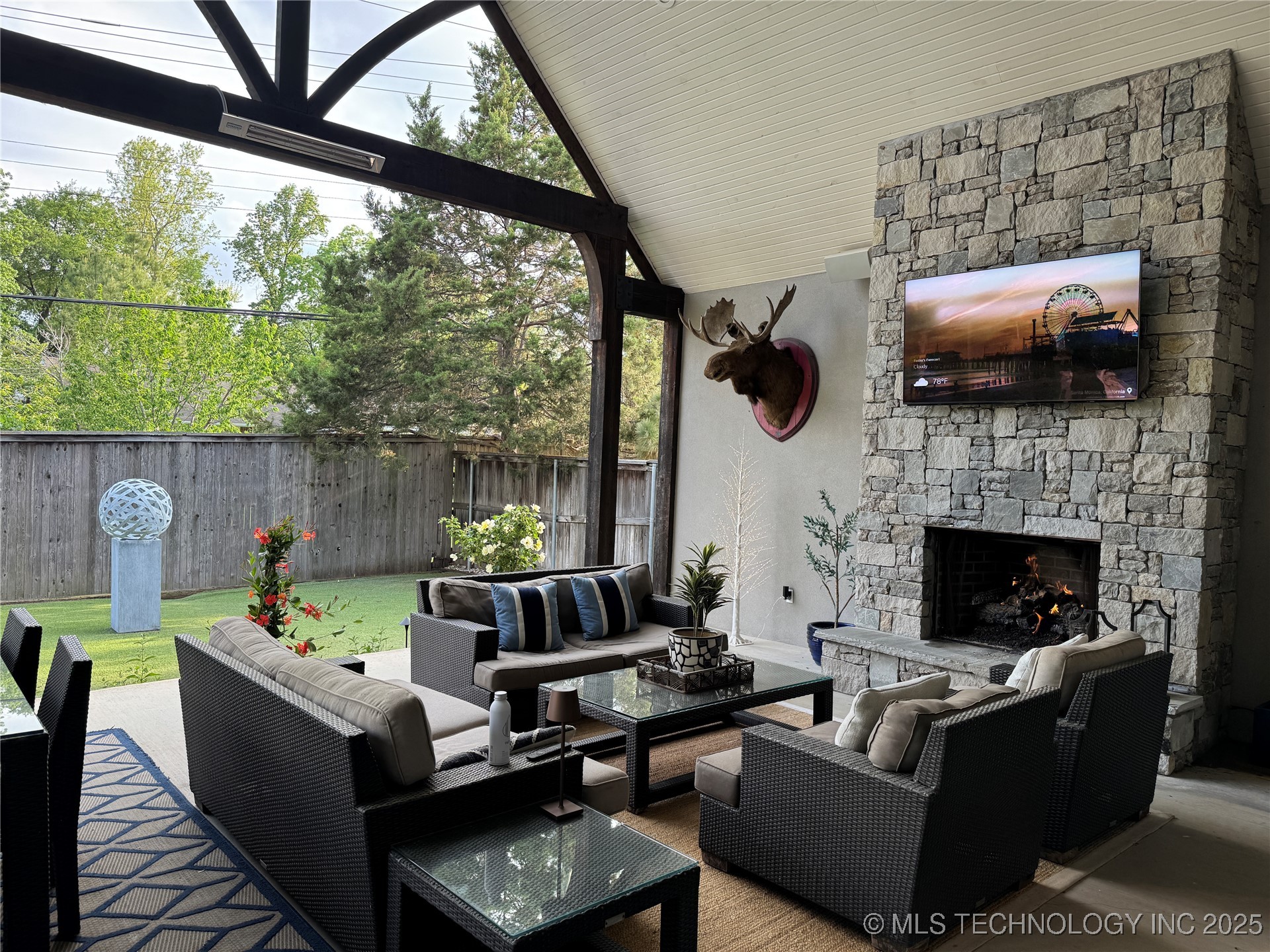 2920 E 27th Place Property Photo 50