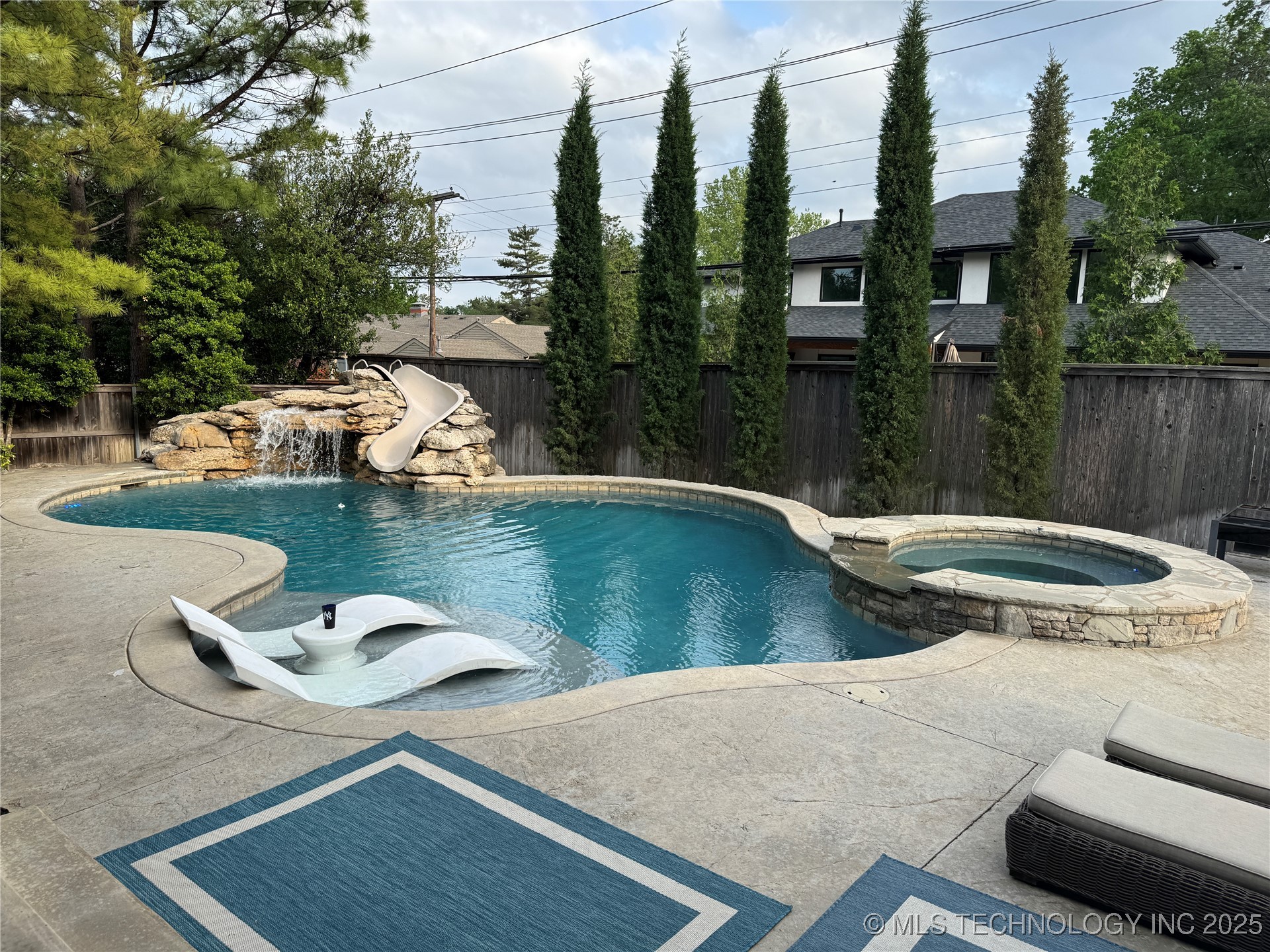 2920 E 27th Place Property Photo 54