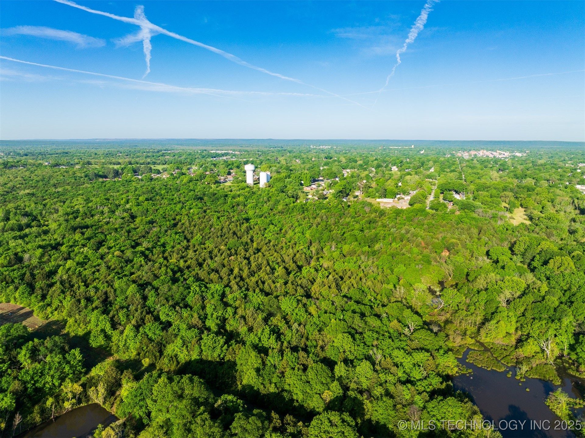 35 E 9th Street Property Photo 23