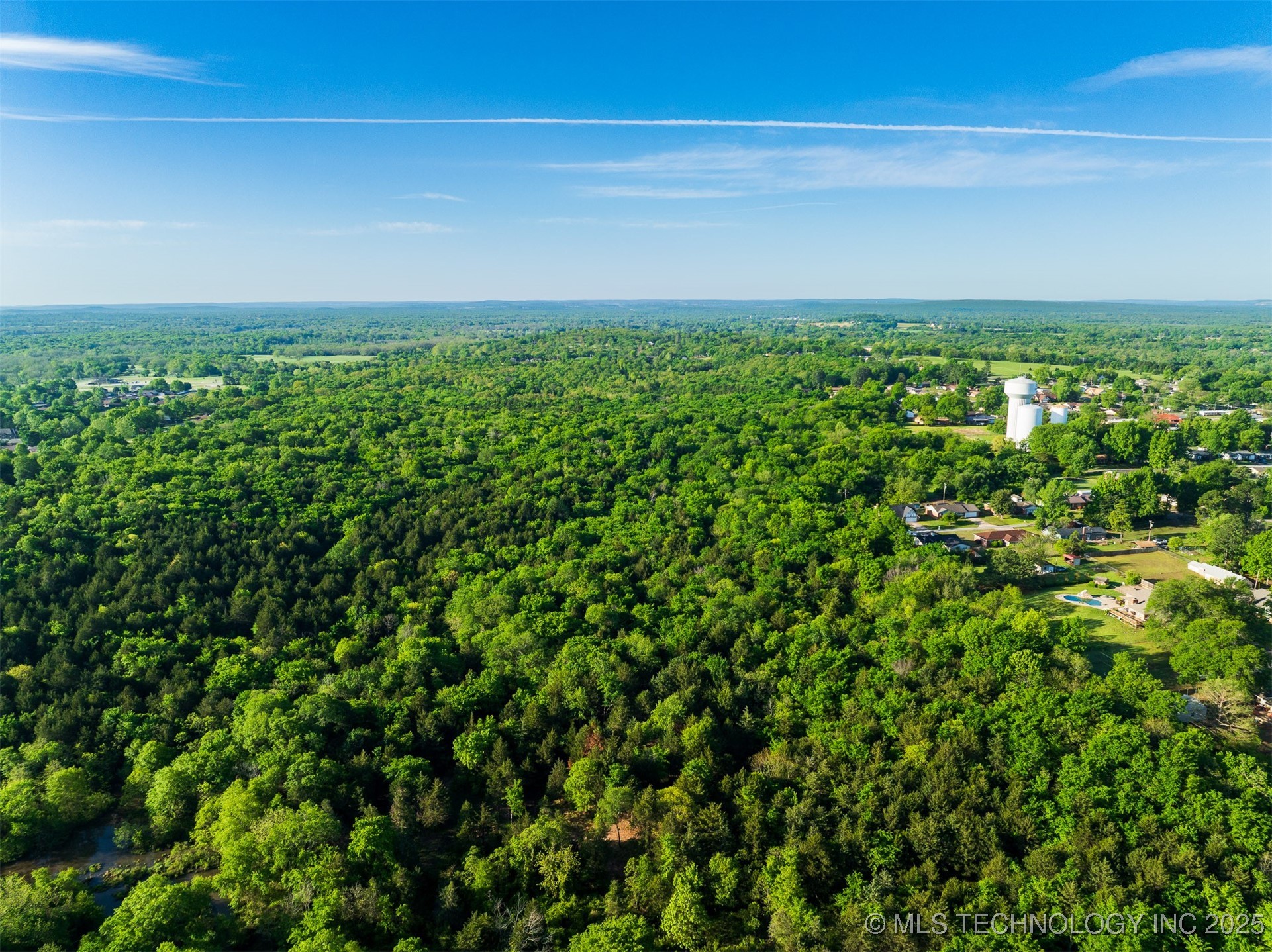 35 E 9th Street Property Photo 27