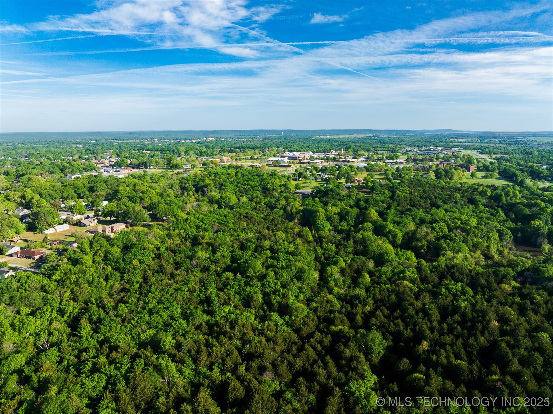 35 E 9th Street Property Photo 32