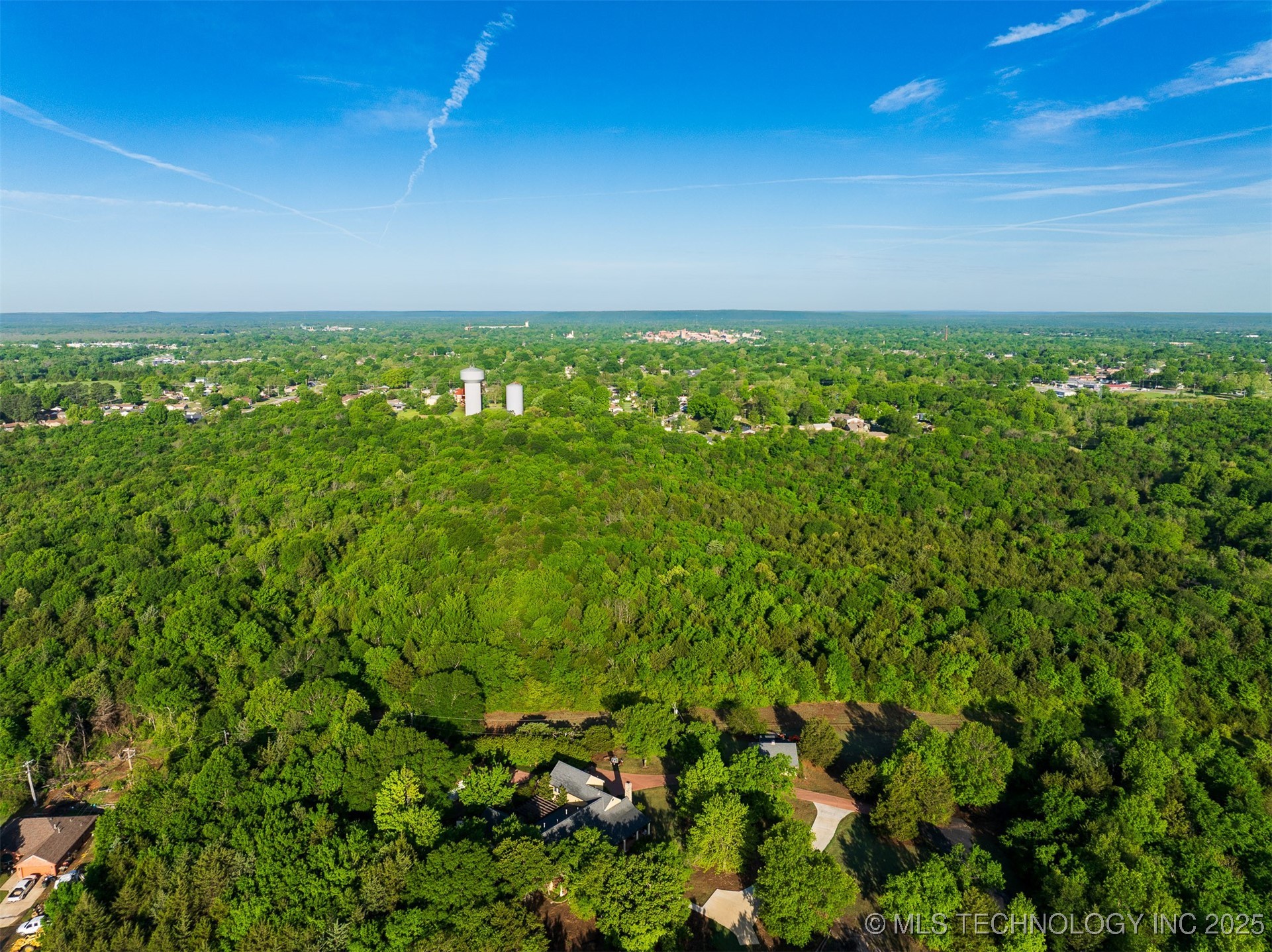 35 E 9th Street Property Photo 51