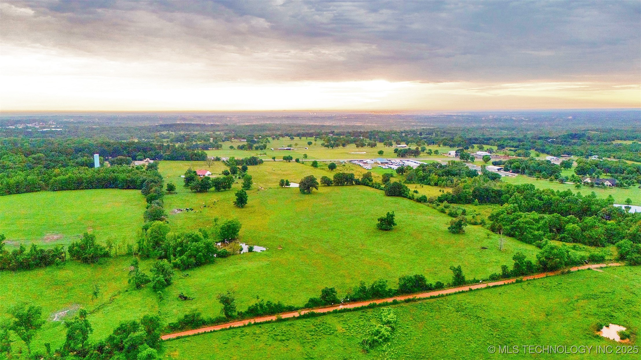 1 N Cornerstone Lane Property Photo 38