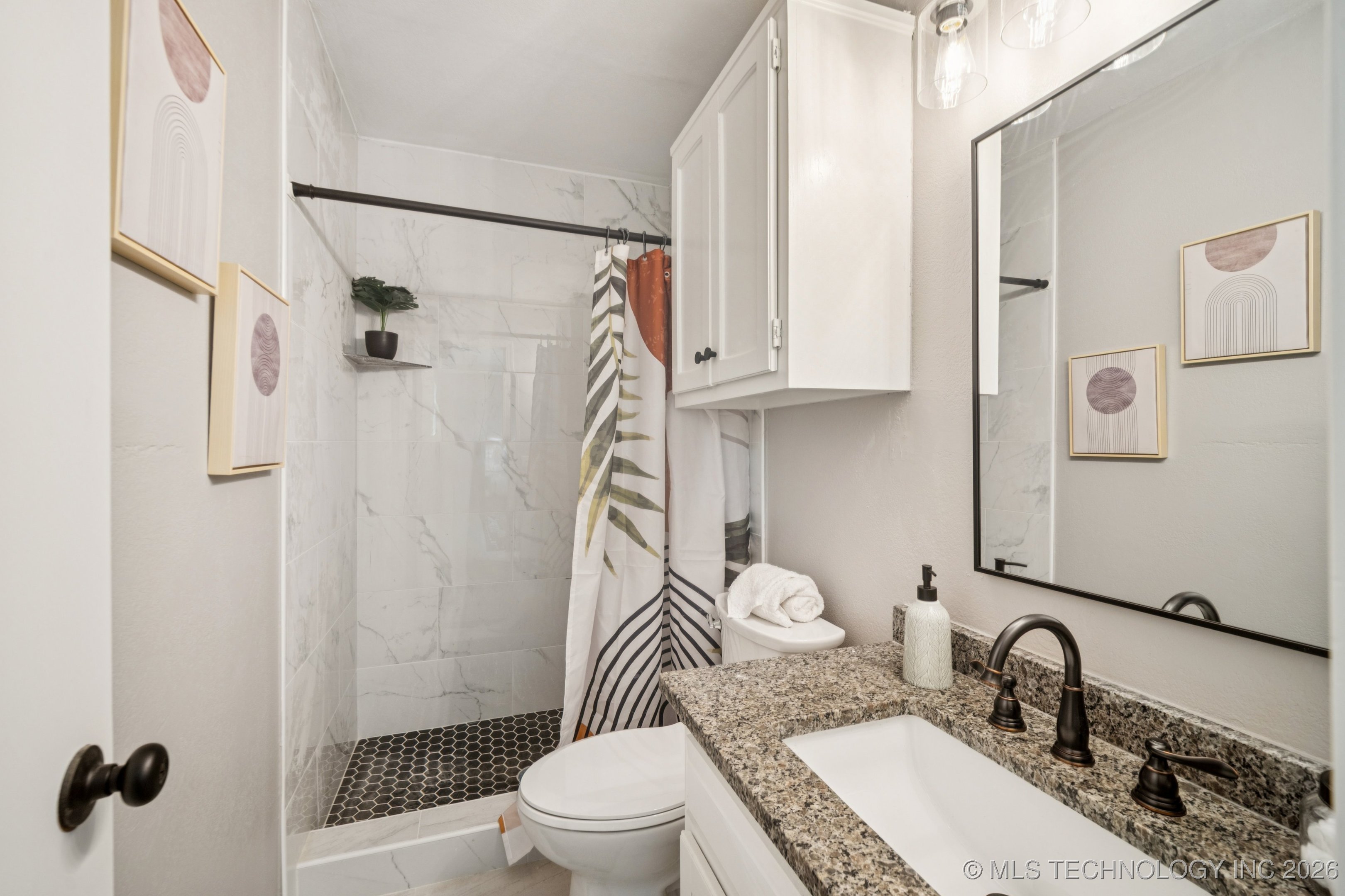 2712 S Fir Avenue Property Photo 19