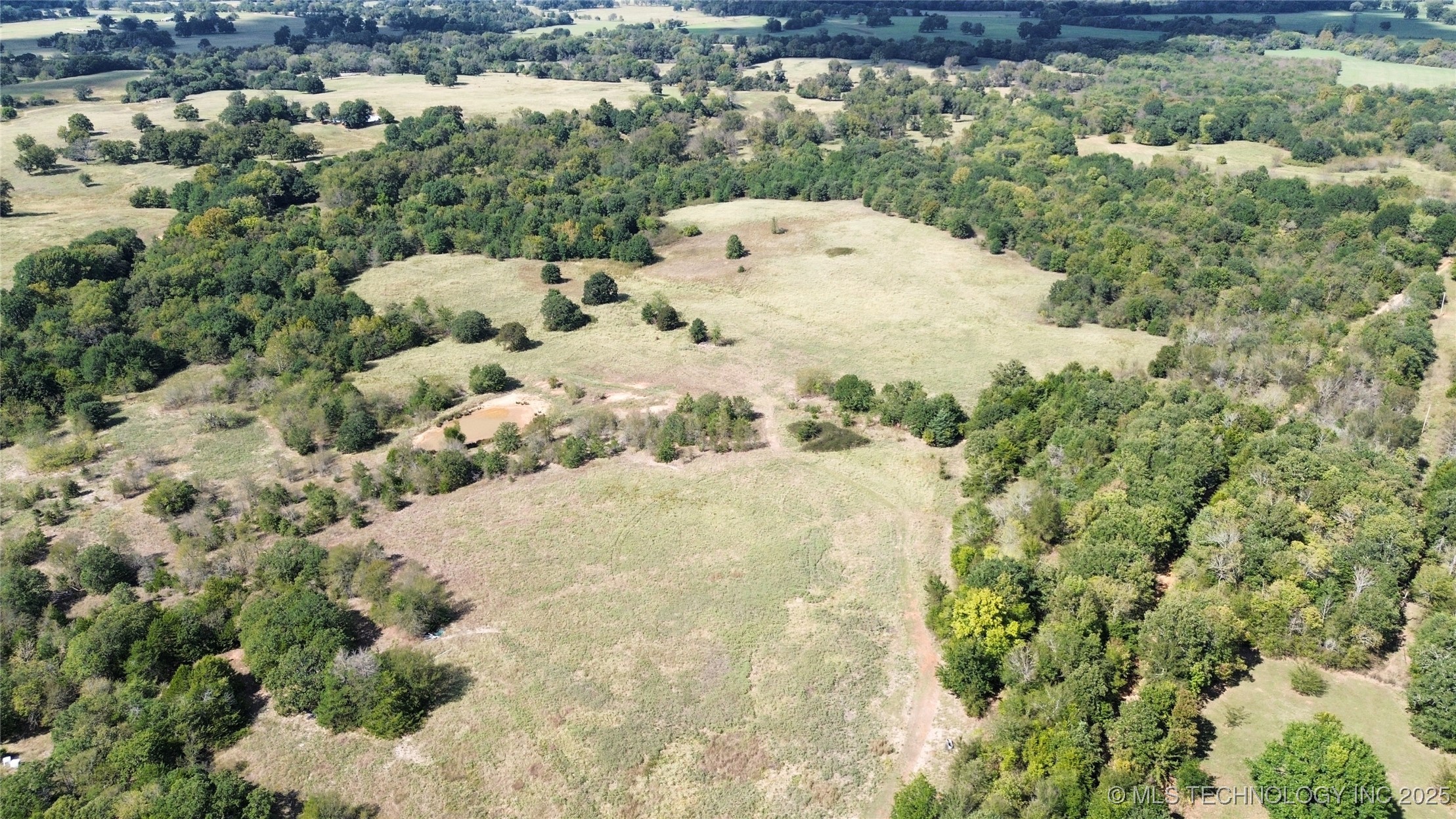 3703 Jim Mac Property Photo 5