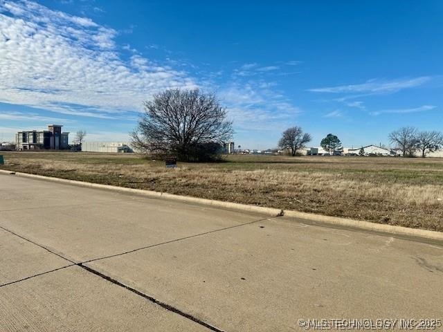 Criswell Boulevard Property Photo 1