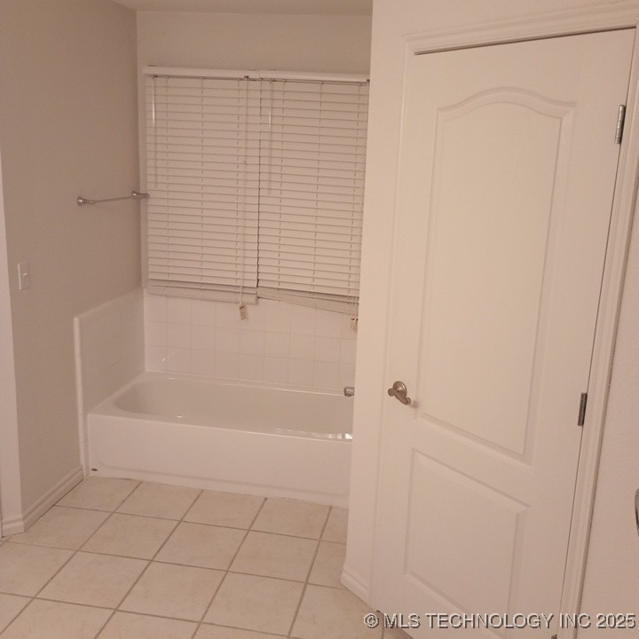 200 Ogeechee Property Photo 16
