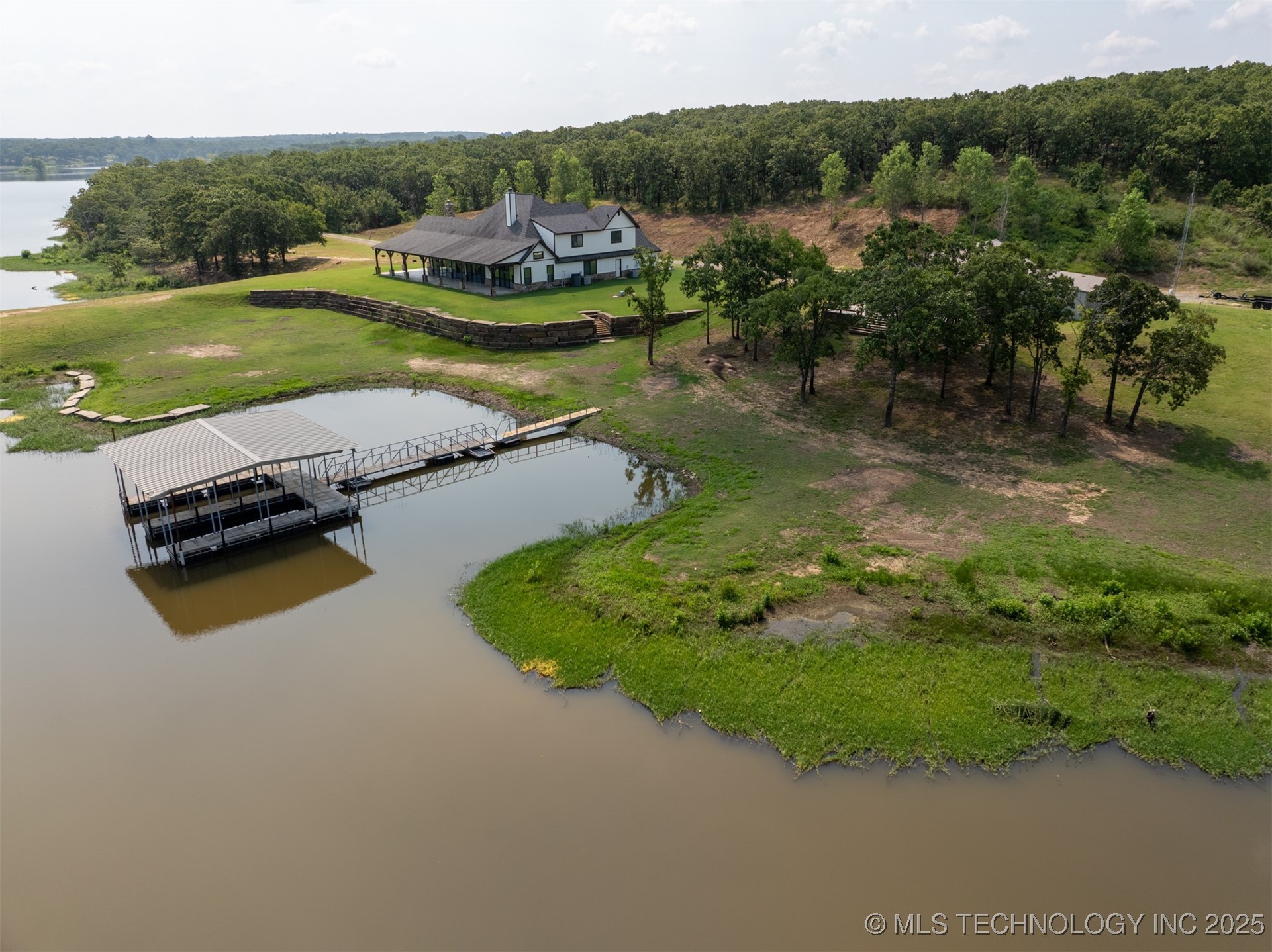 103098 N 3750 Road Property Photo 10