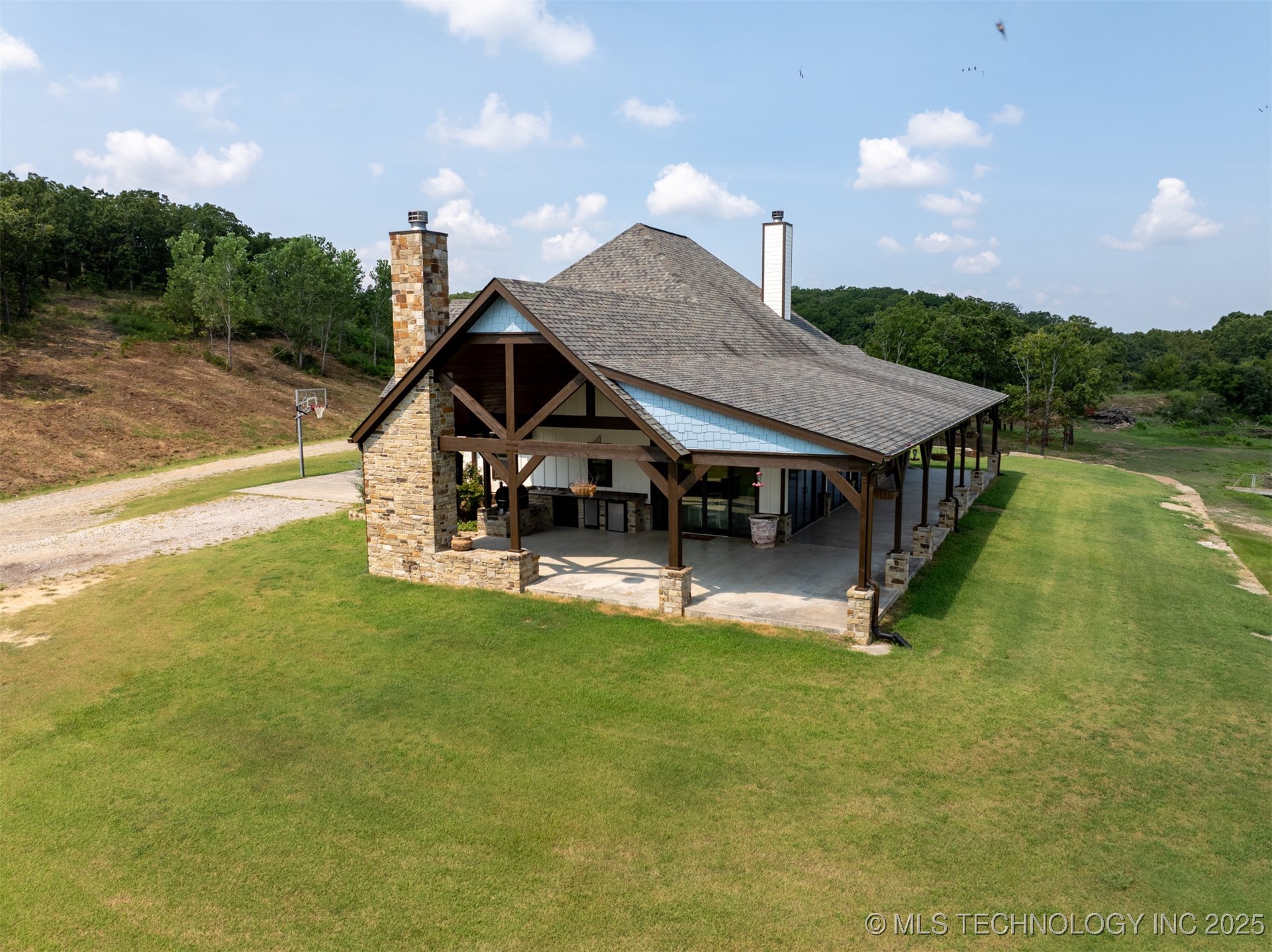 103098 N 3750 Road Property Photo 12