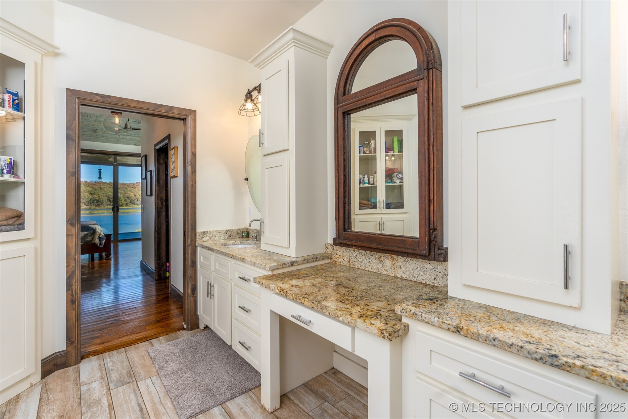 103098 N 3750 Road Property Photo 32