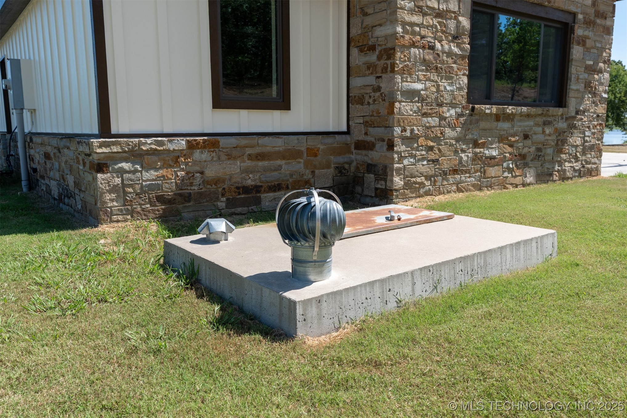 103098 N 3750 Road Property Photo 47