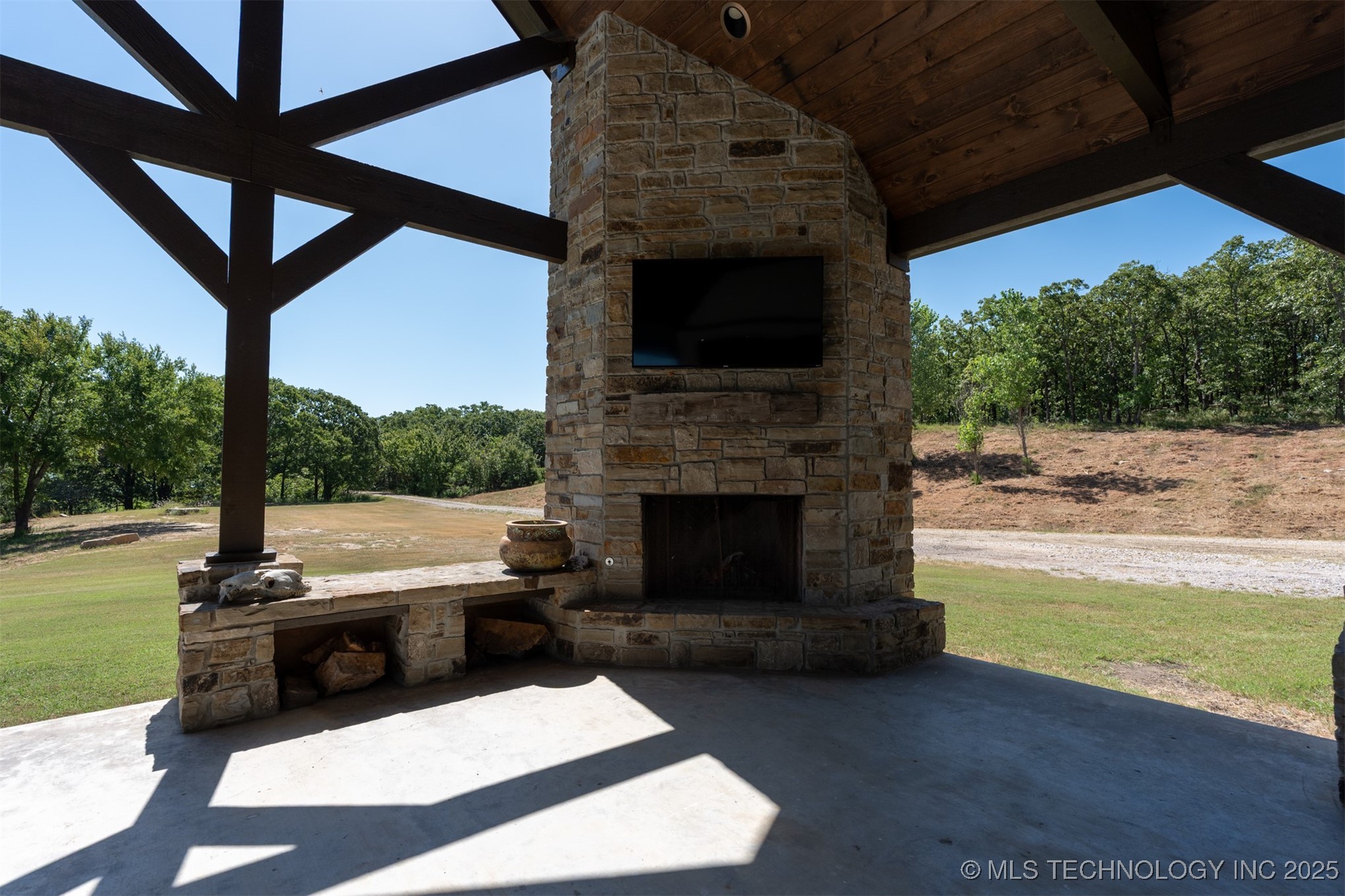 103098 N 3750 Road Property Photo 68