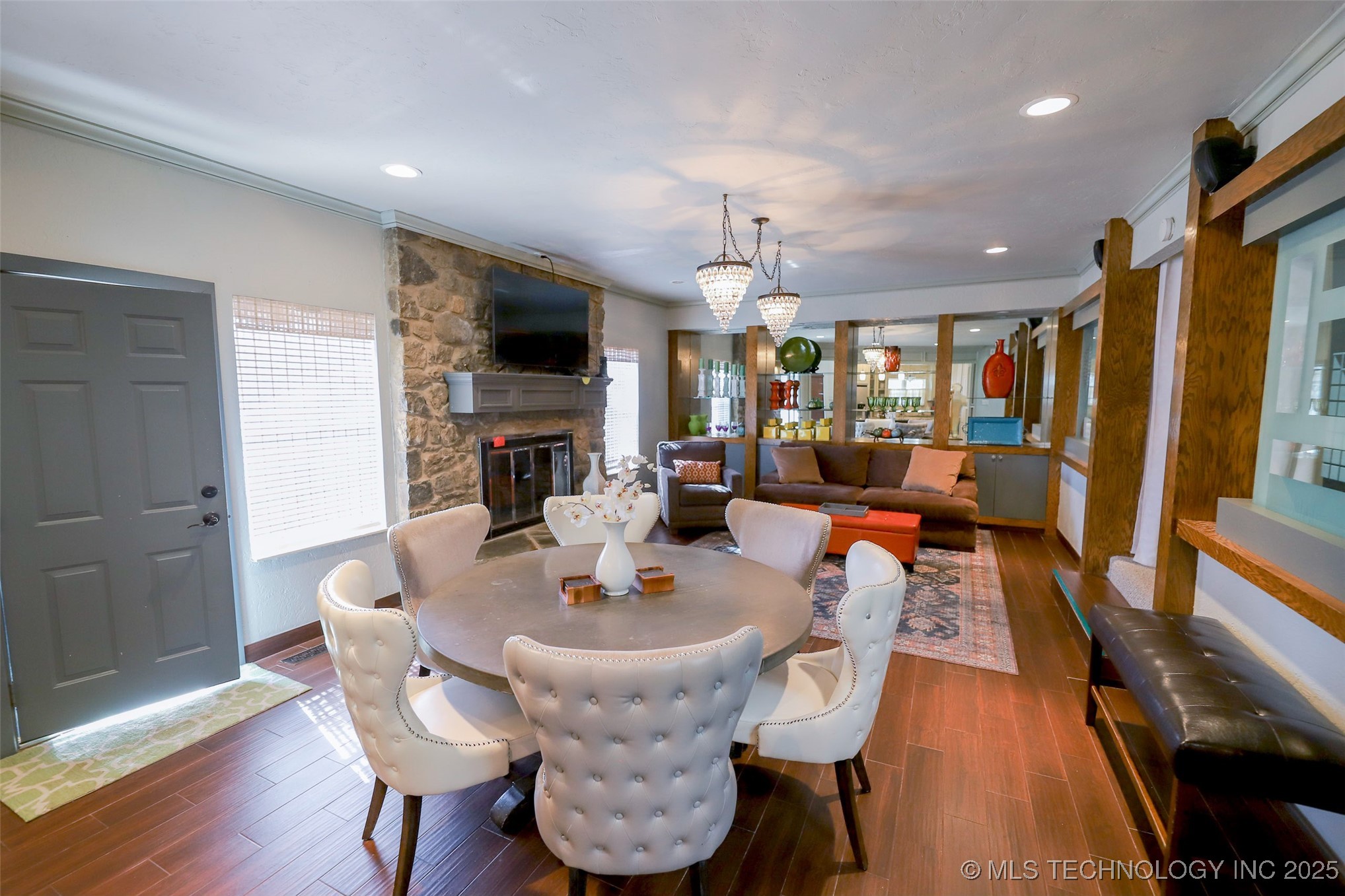 2202 Nw 45th Street Property Photo 5