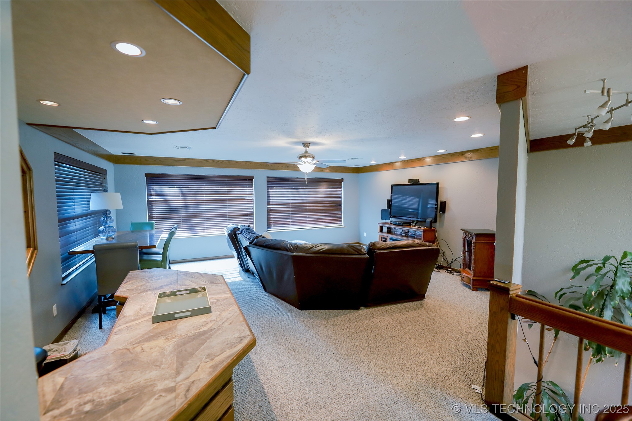 2202 Nw 45th Street Property Photo 21