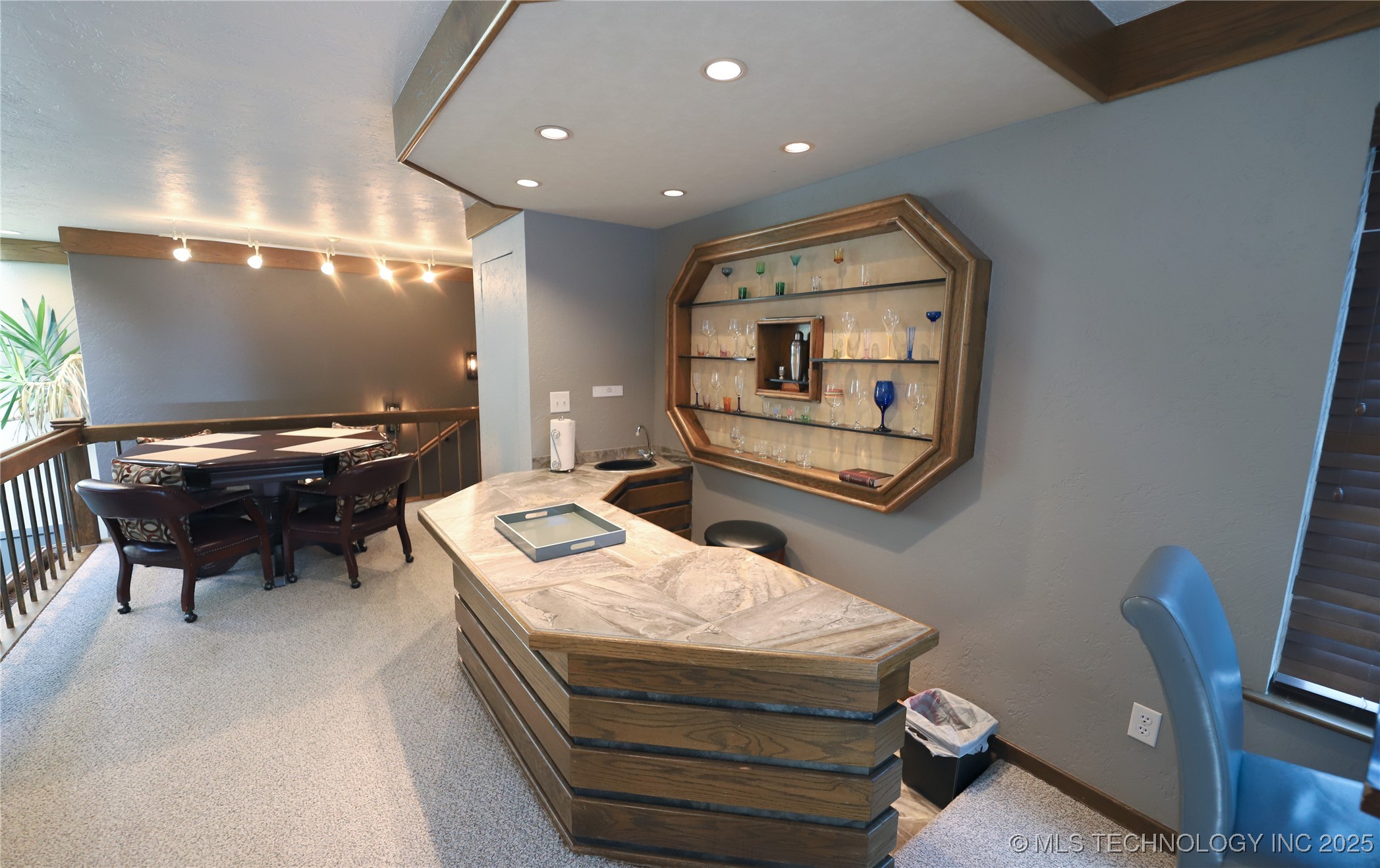 2202 Nw 45th Street Property Photo 22