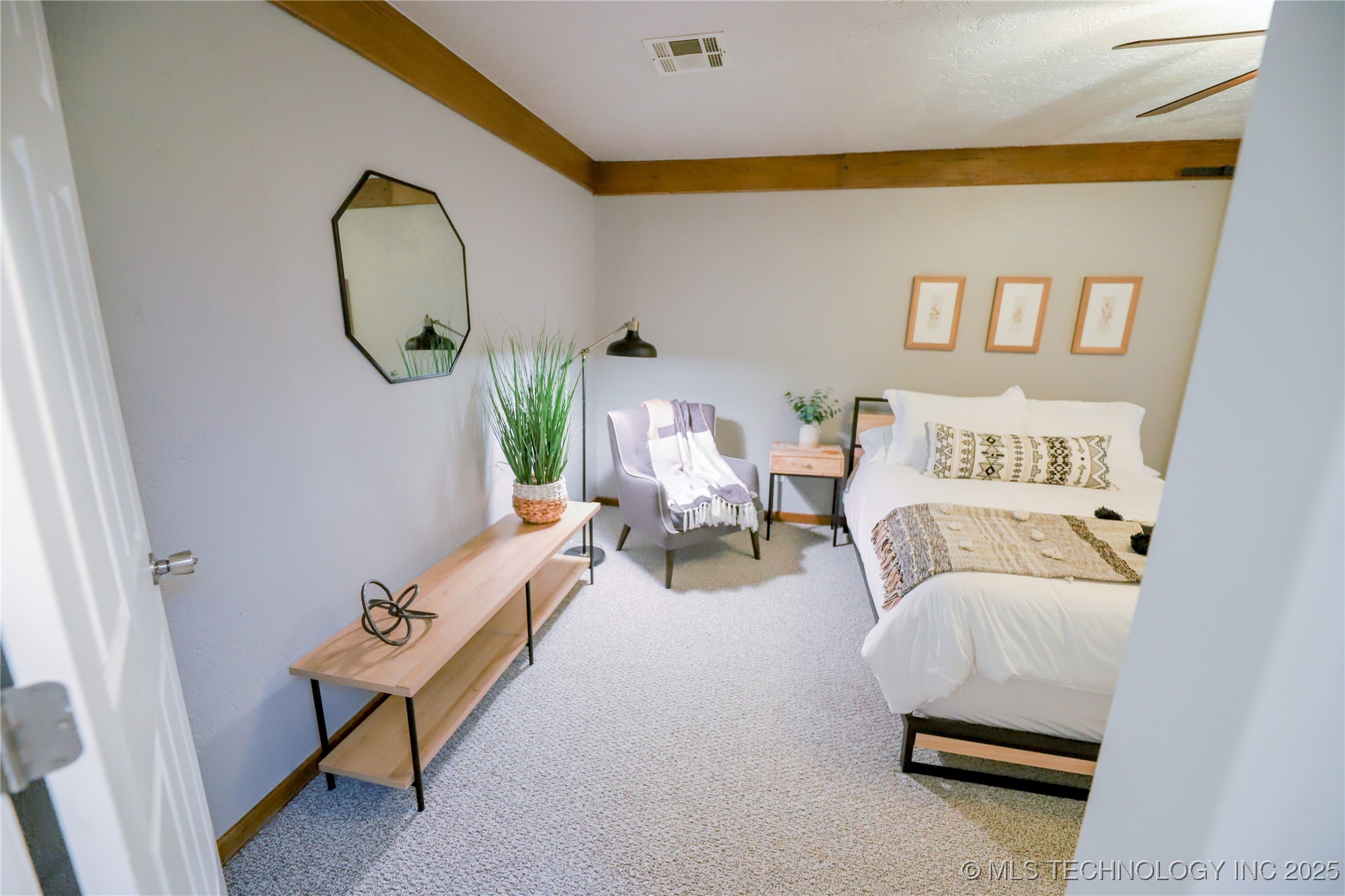 2202 Nw 45th Street Property Photo 23