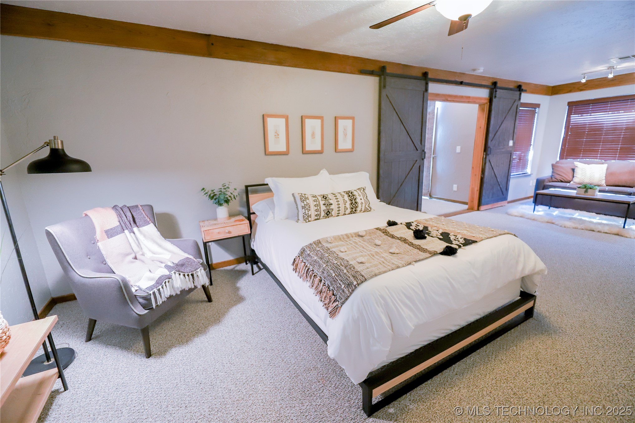 2202 Nw 45th Street Property Photo 24