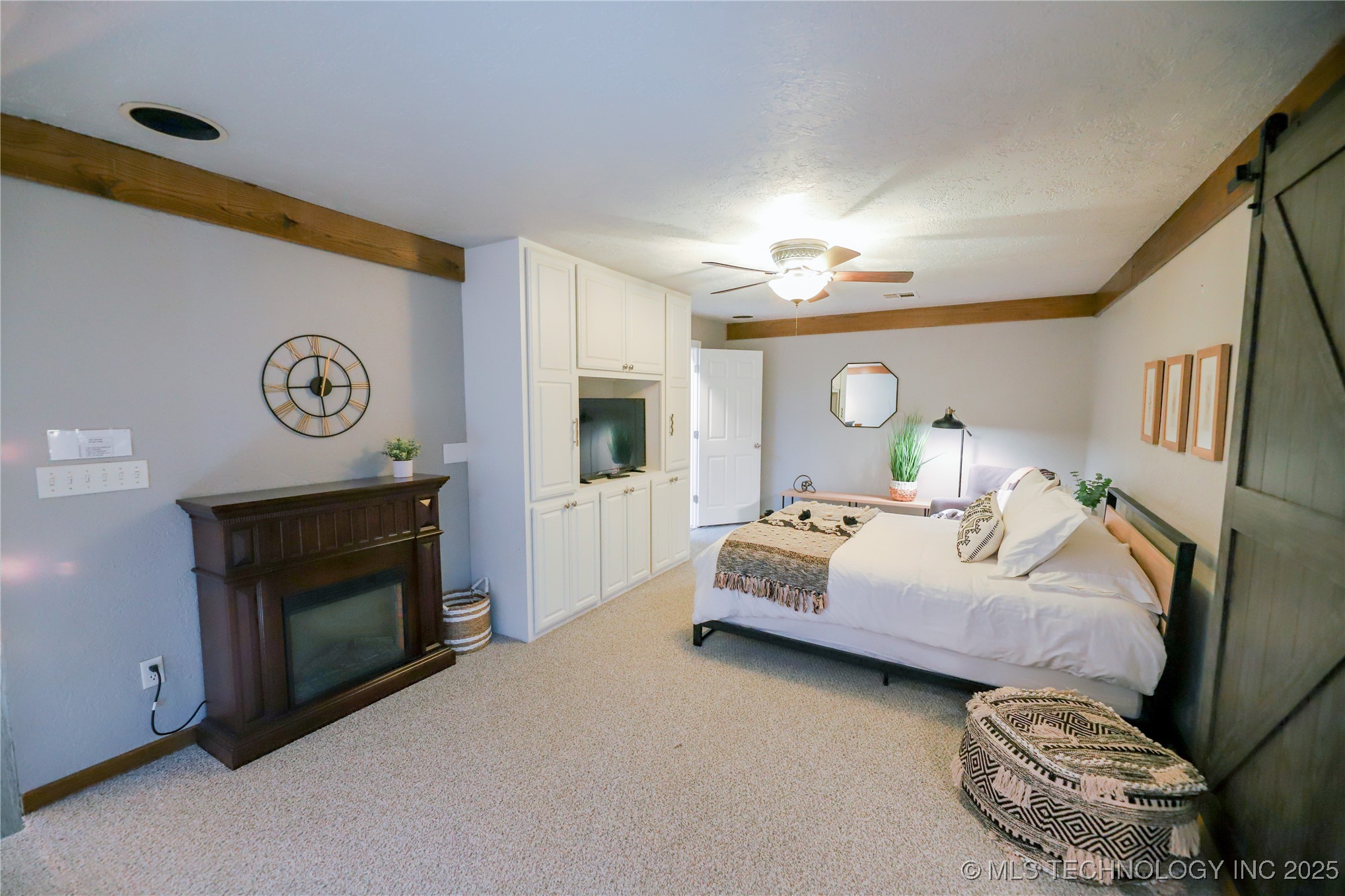 2202 Nw 45th Street Property Photo 25